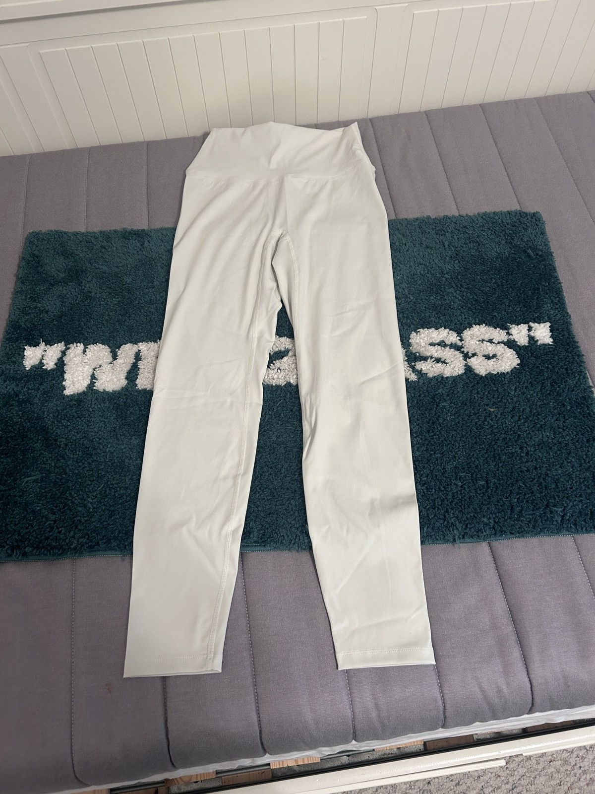 Lululemon White lululemon suit Size S / US 4 / IT 40 - 4 Thumbnail