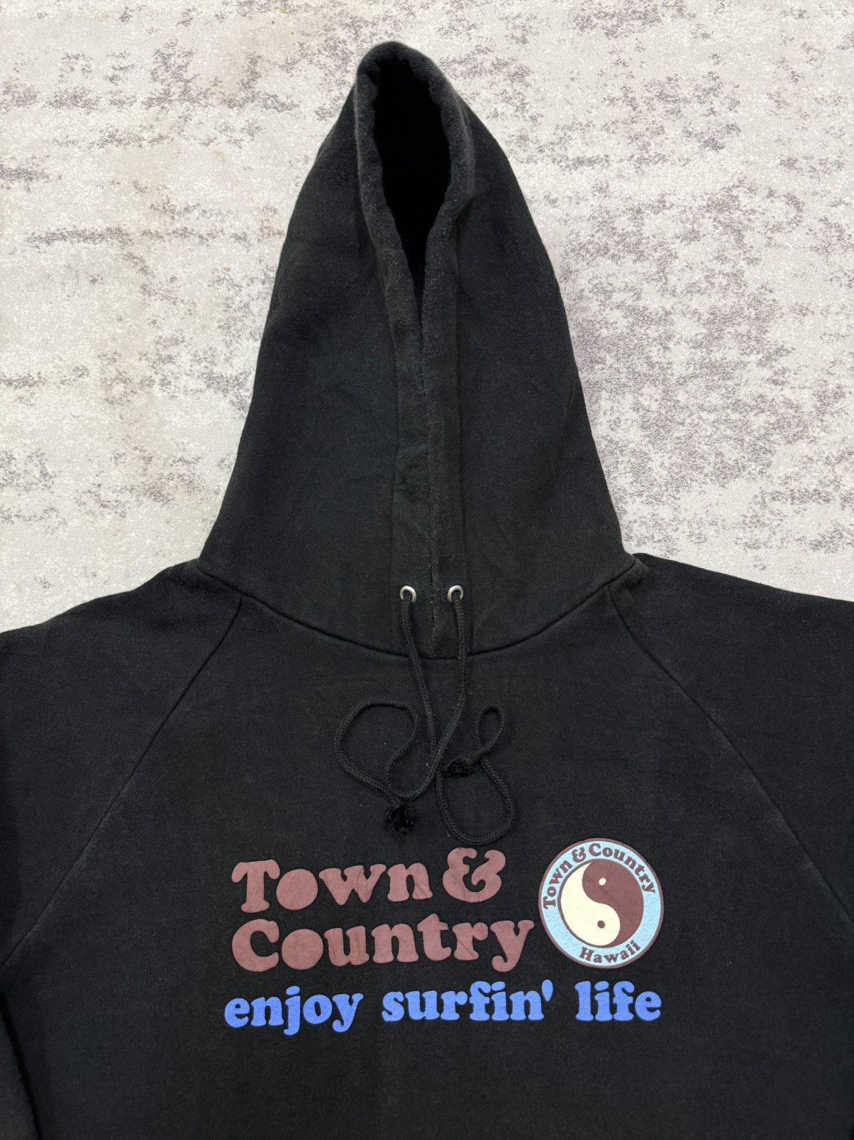 Vintage Vintage Town & Country Enjoy Surfing Pullover Sweater Hoodie Size US M / EU 48-50 / 2 - 5 Thumbnail