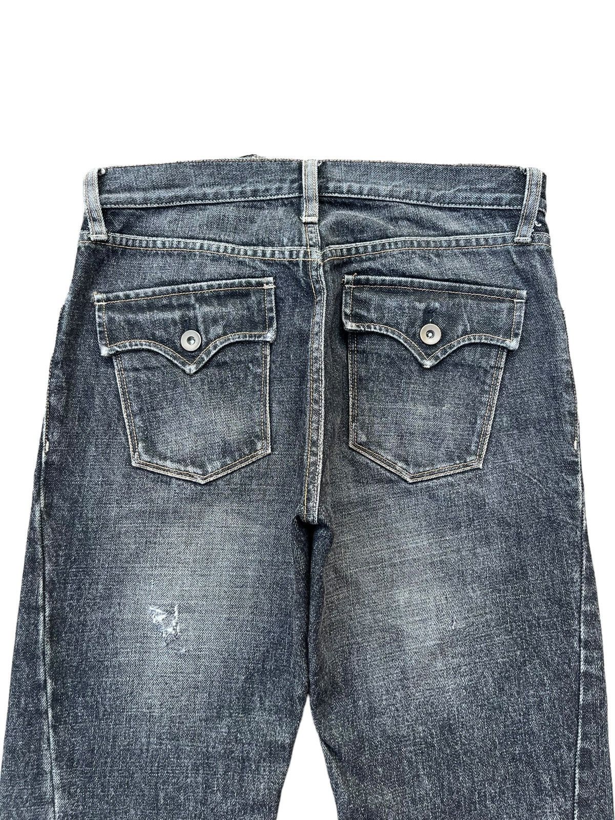 Japanese Brand × Jun Takahashi × Uniqlo Vintage Japanese Brand Multi Pocket Dojo Flared Faded Jeans Size US 28 / EU 44 - 4 Thumbnail