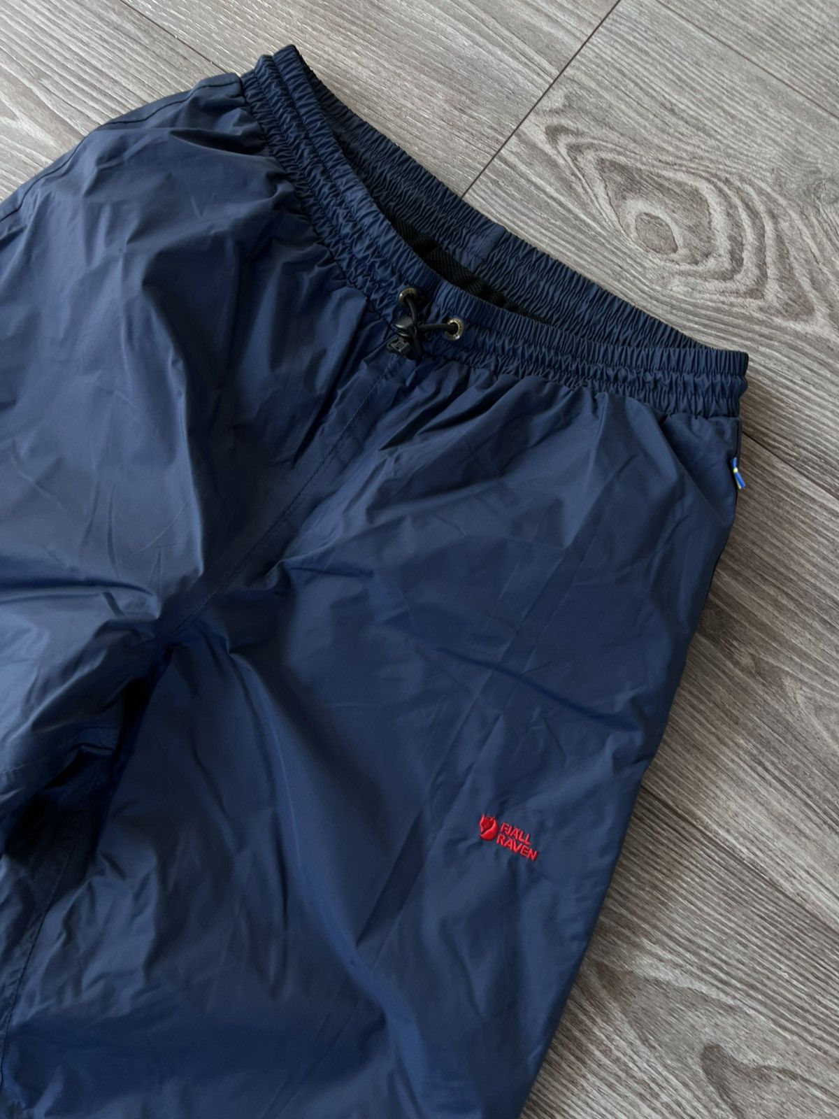 Fjallraven × Goretex × Vintage ‼️Fjallraven Nylon Waterproof Regular Hydratic Pants‼️ Size US 31 - 11 Thumbnail