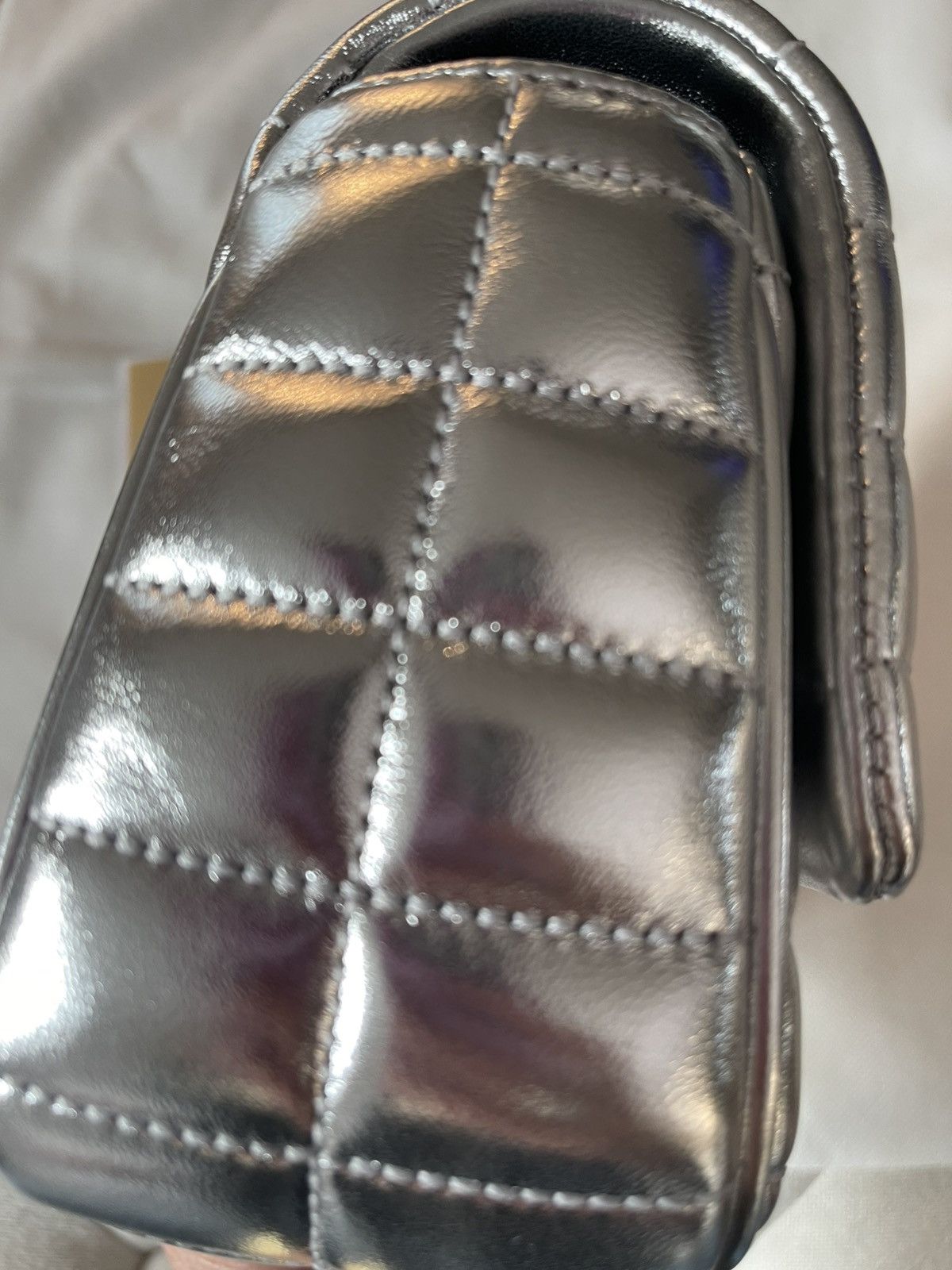 Michael Kors Michael Kors Tribeca Shoulder Bag-Silver Size ONE SIZE - 6 Thumbnail