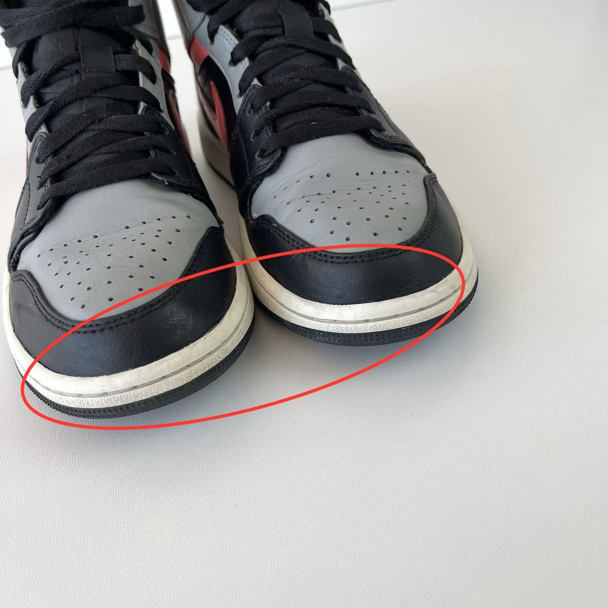 Jordan Brand Nike Air Jordan 1 Mid 2020 Hi-Top Shoes Mid/Pink/Shadow Size US 8 / EU 41 - 12 Thumbnail