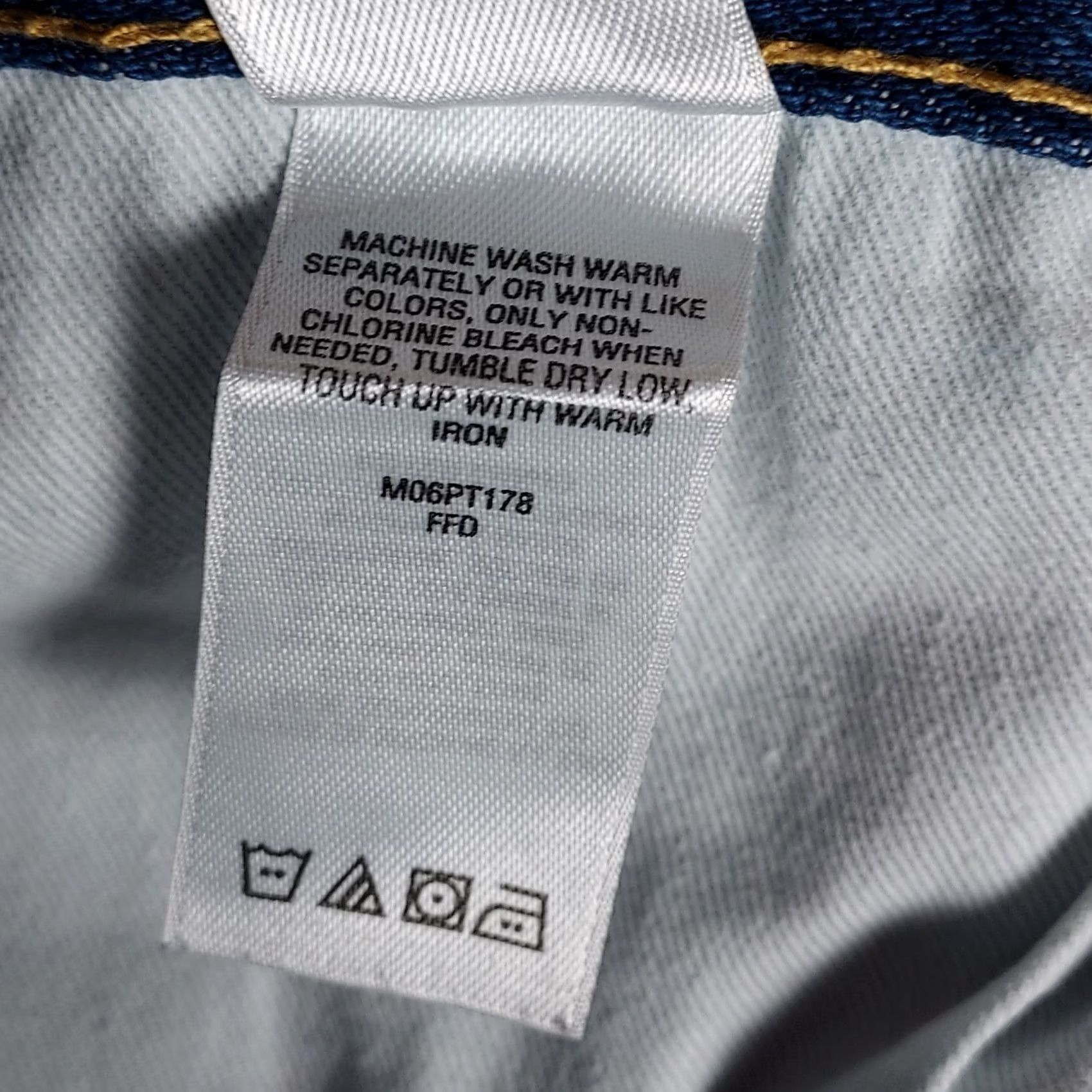 Vintage Cabela's Brush Denim Jeans Mens 32x30 Jeans 5-Pocket Blue Cotton Denim Regular Rise Medium Wash Outdoor Workwear Day Outdoor Winter Spring Fall Mens Size US 32 / EU 48 - 6 Thumbnail