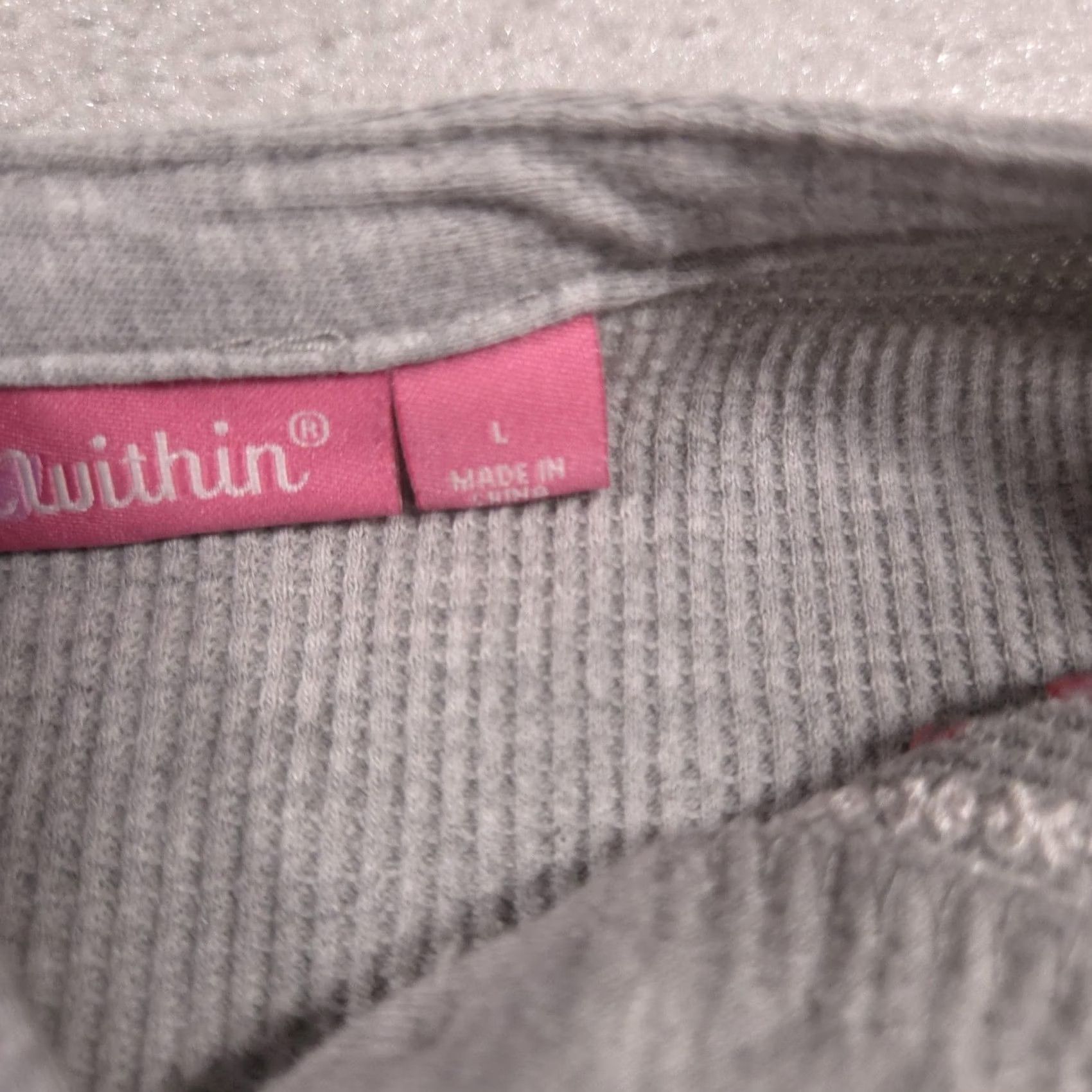 Vintage Woman Within Shirt Womens Large Gray Embroidered Henley Long Sleeve Thermal Top Size L / US 10 / IT 46 - 6 Thumbnail