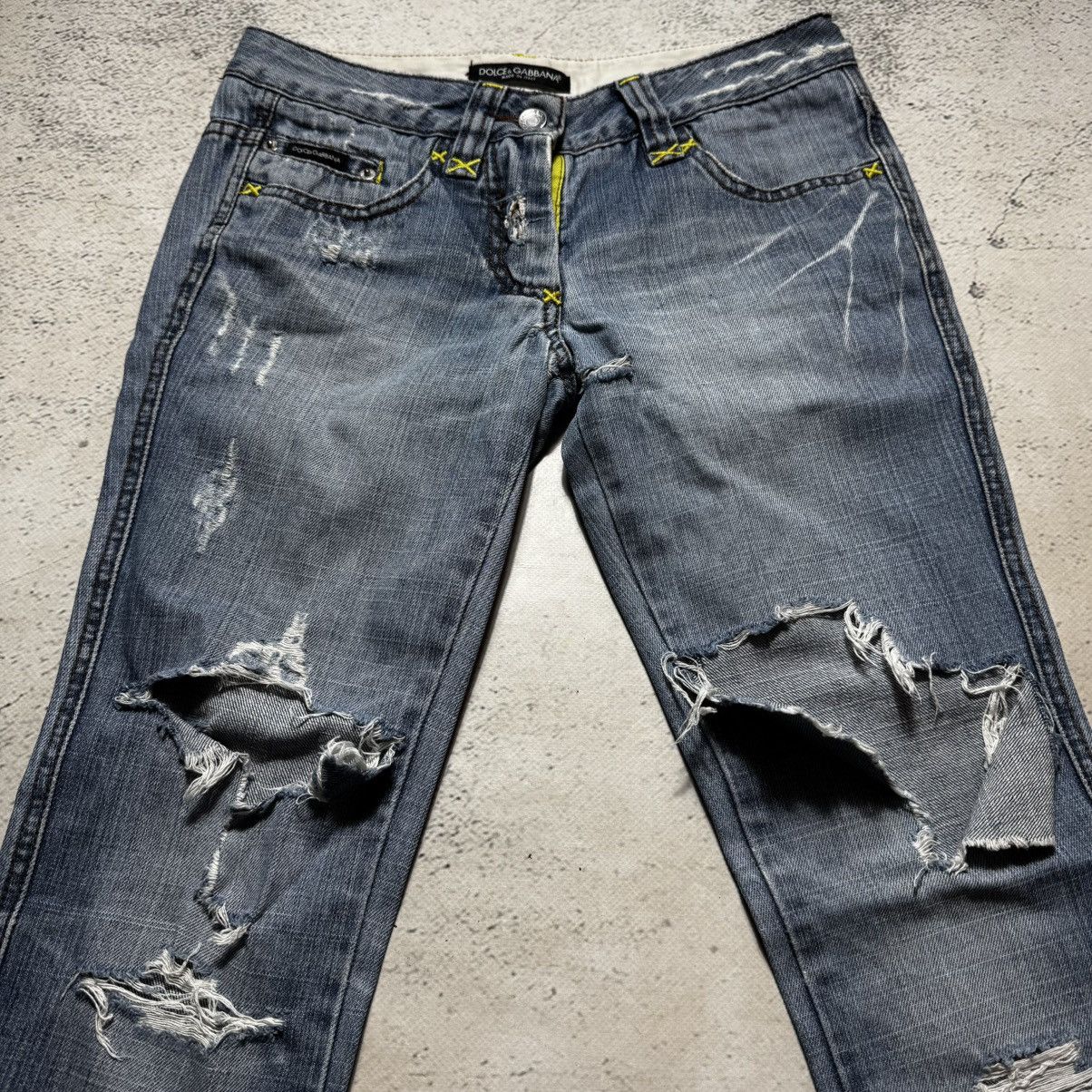 Dolce & Gabbana flared dolce gabbana distressed jeans with big logo Size 26" / US 2 / IT 38 - 10 Thumbnail