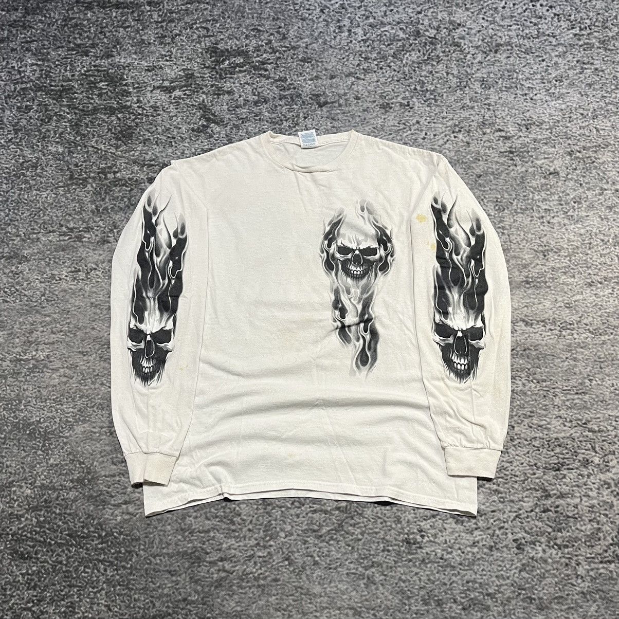 Vintage Vintage Y2K Skull Flames Longsleeve Shirt Grunge Skater Size US L / EU 52-54 / 3 - 1 Thumbnail