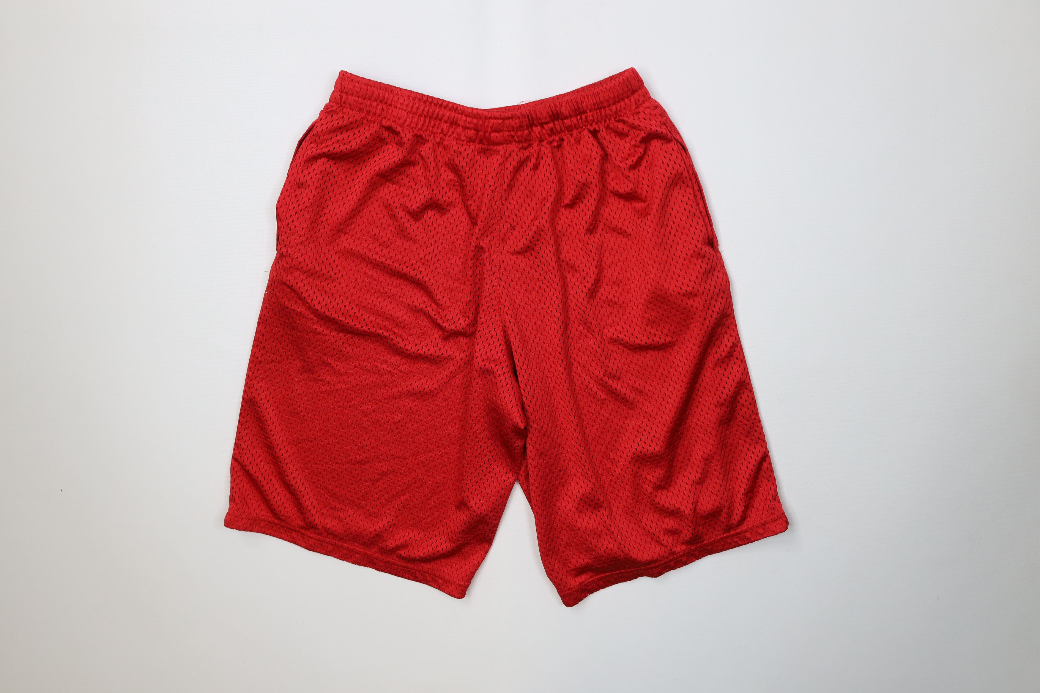 Vintage Vintage 90s Streetwear Above Knee Mesh Basketball Shorts Red Size US 32 / EU 48 - 8 Thumbnail