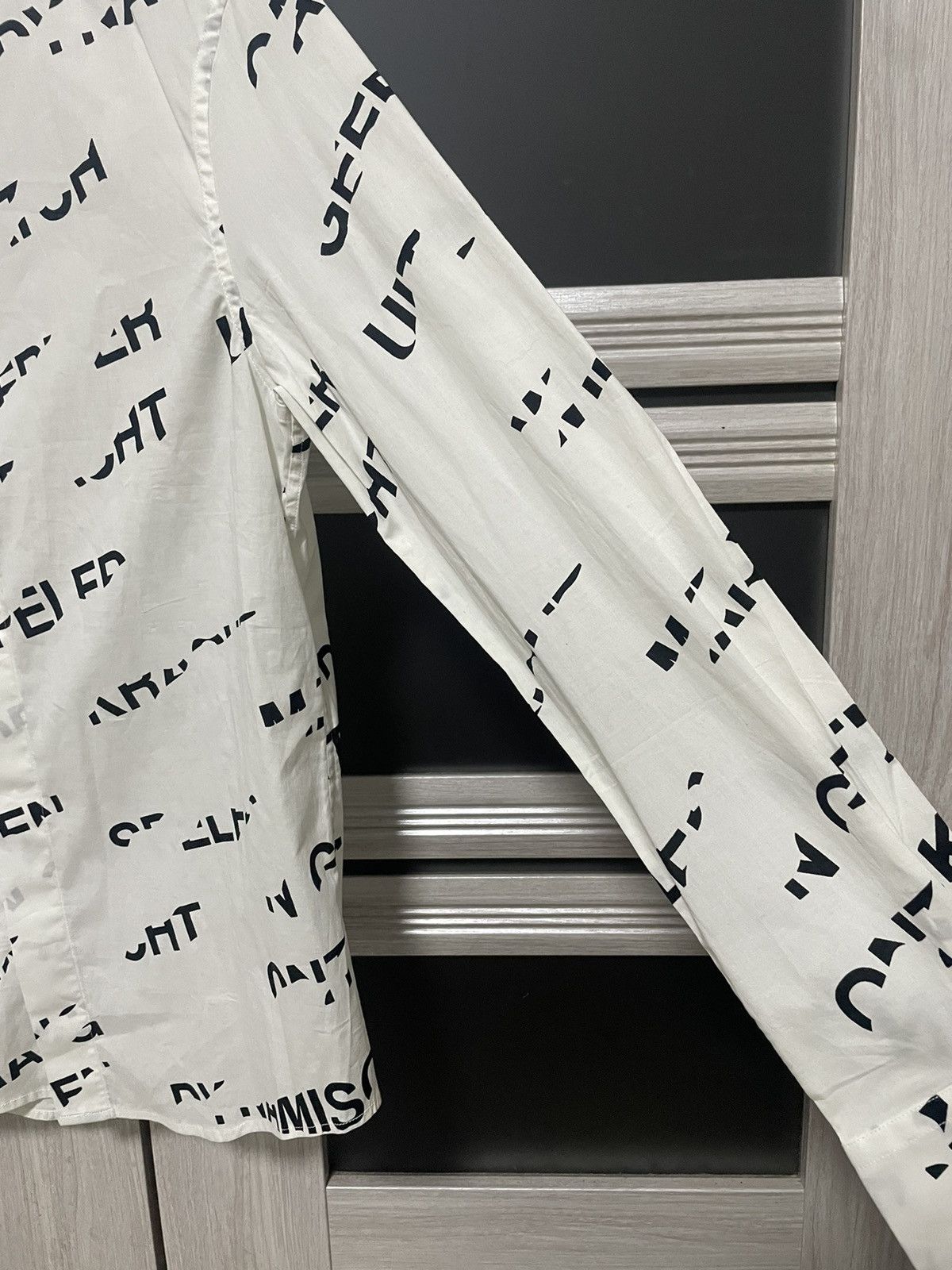 Dirk Bikkembergs Dirk Bikkembergs Monogram Rare Shirt Classic Size US M / EU 48-50 / 2 - 3 Thumbnail