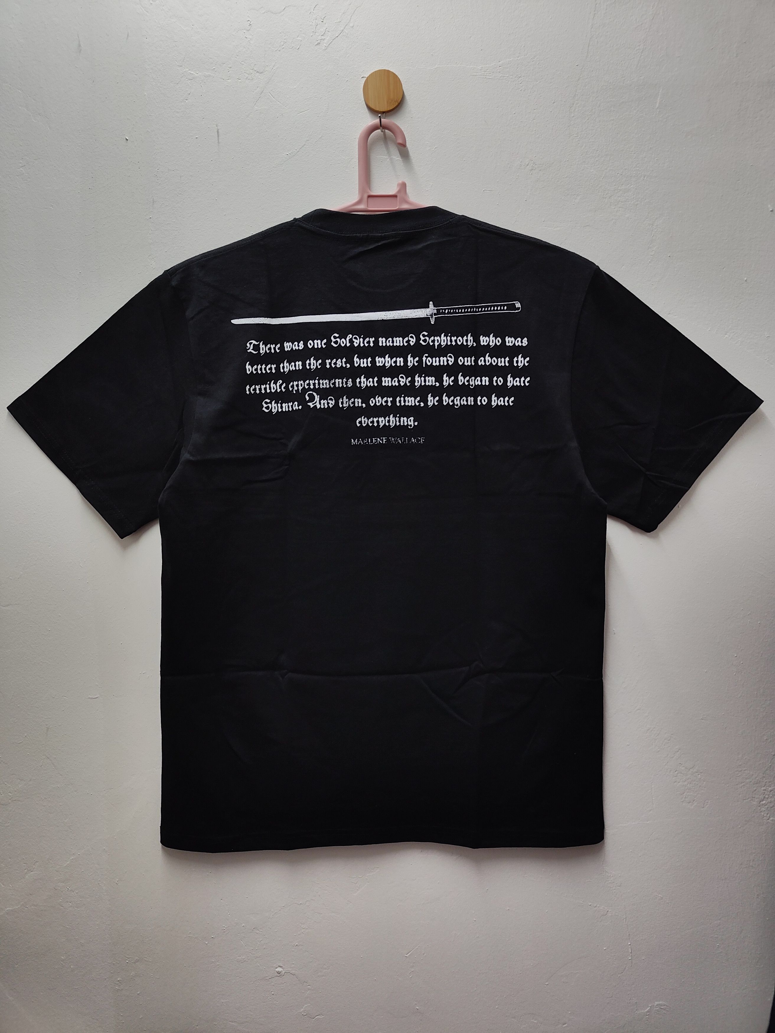 Playstation Sephiroth Final Fantasy VII T-shirt Size US XL / EU 56 / 4 - 5 Thumbnail