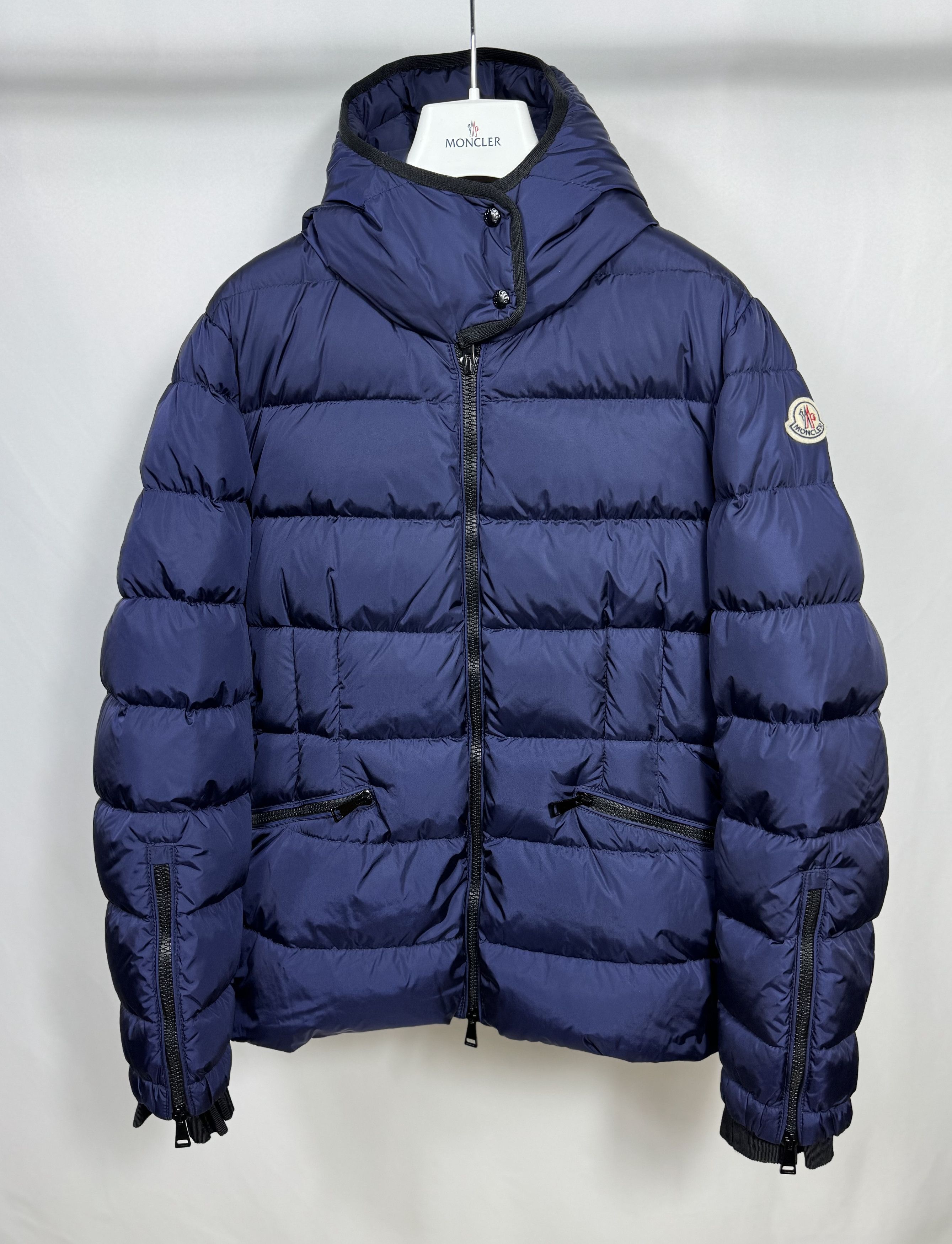 Moncler Moncler Betula Ladies Jacket Size M / US 6-8 / IT 42-44 - 1 Thumbnail