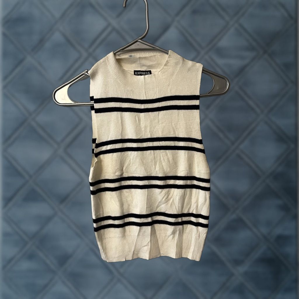 Express Express Women's Striped Mock Neck Sleeveless Cropped Sweater S Size S / US 4 / IT 40 - 1 Thumbnail