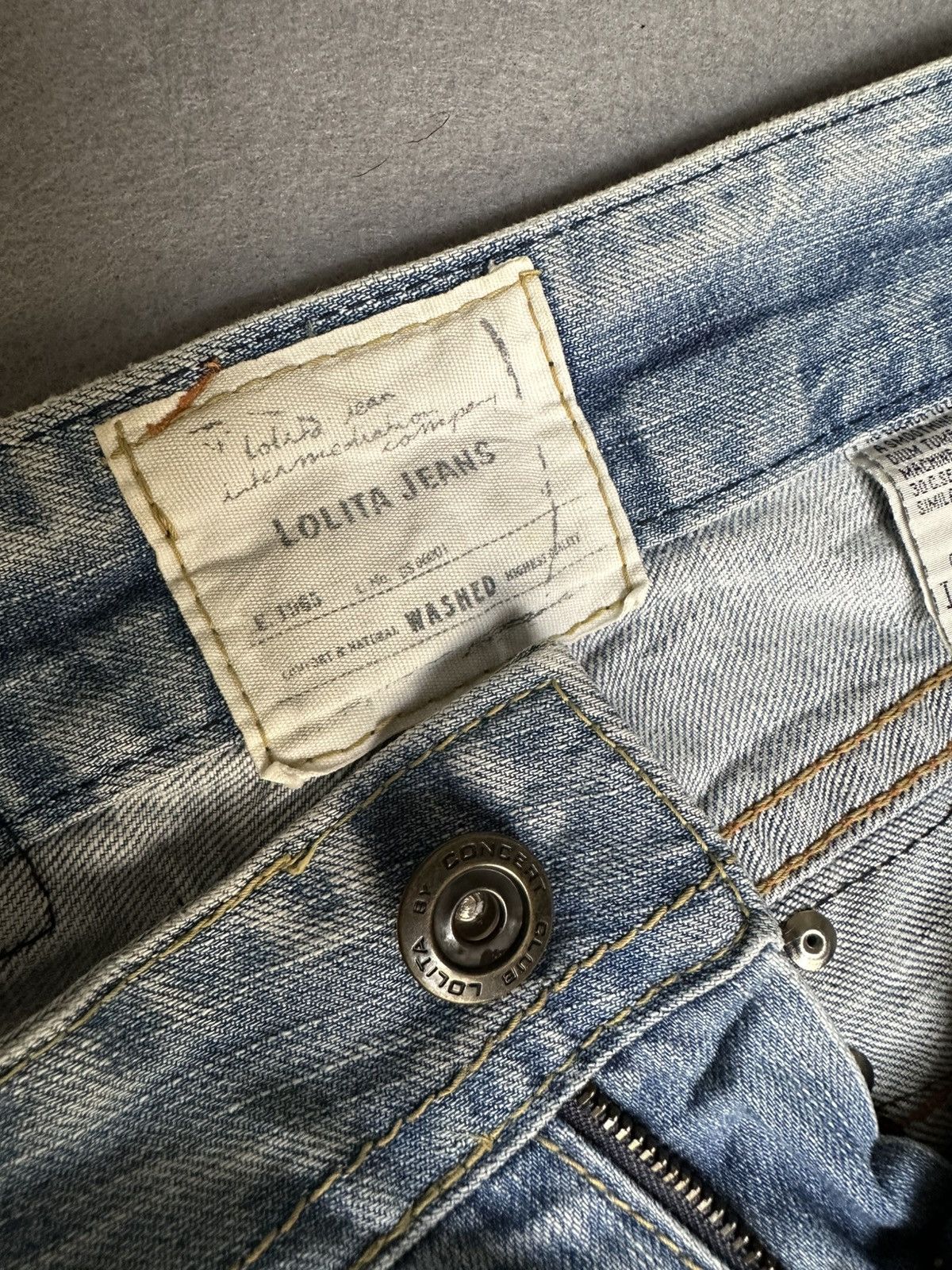 Japanese Brand FLARE Lolita Claw Marks Distressed Denim Size US 29 - 21 Thumbnail