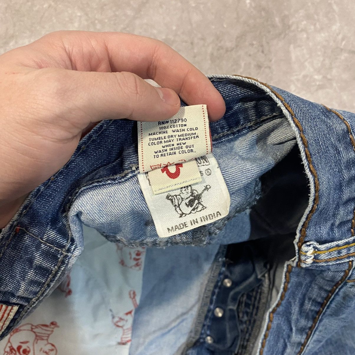 Other VINTAGE TRUE RELIGION DENIM PANTS STREETWEAR BIG LOGO 00s Size US 36 / EU 52 - 13 Thumbnail