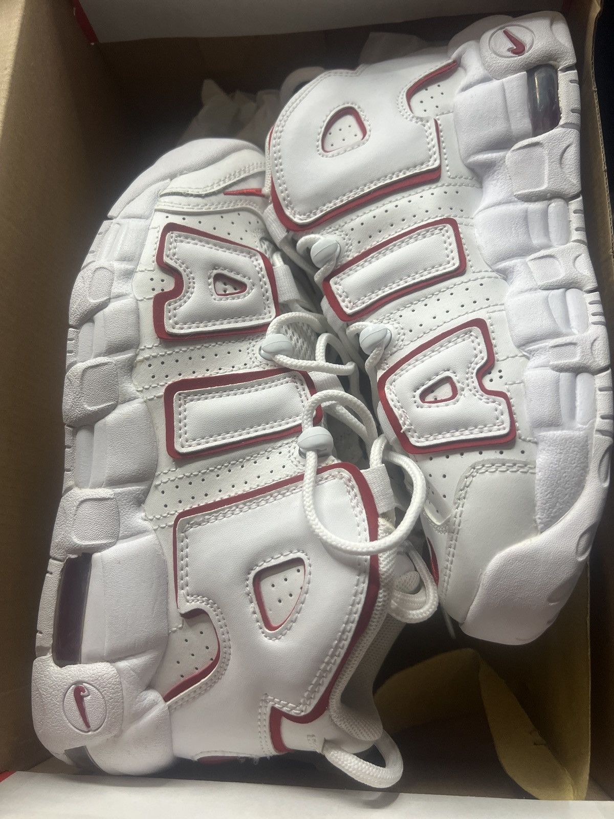 Nike NIKE AIR MORE UPTEMPO VARSITY RED Size US 6 / EU 39 - 1 Thumbnail