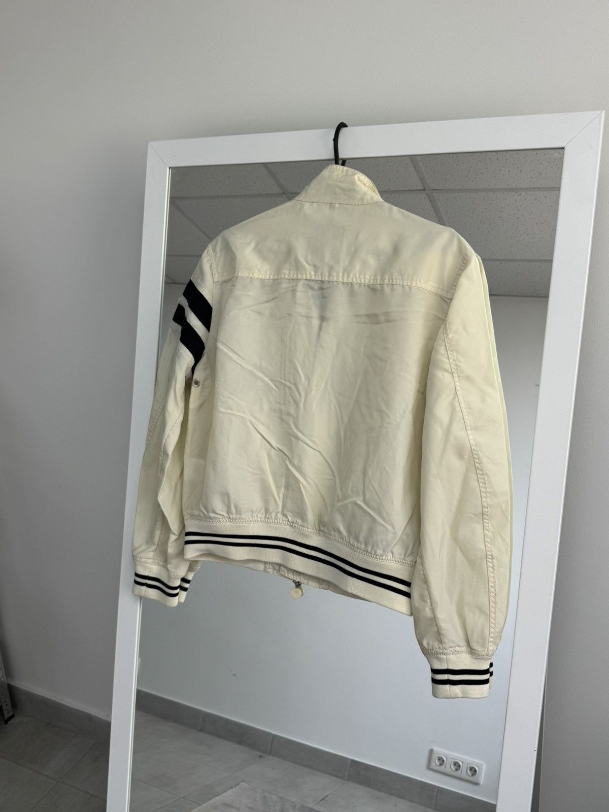 Moncler Very Rare Moncler Bomber Jacket Archive Luxury Vintage sz 4 Size US M / EU 48-50 / 2 - 19 Thumbnail