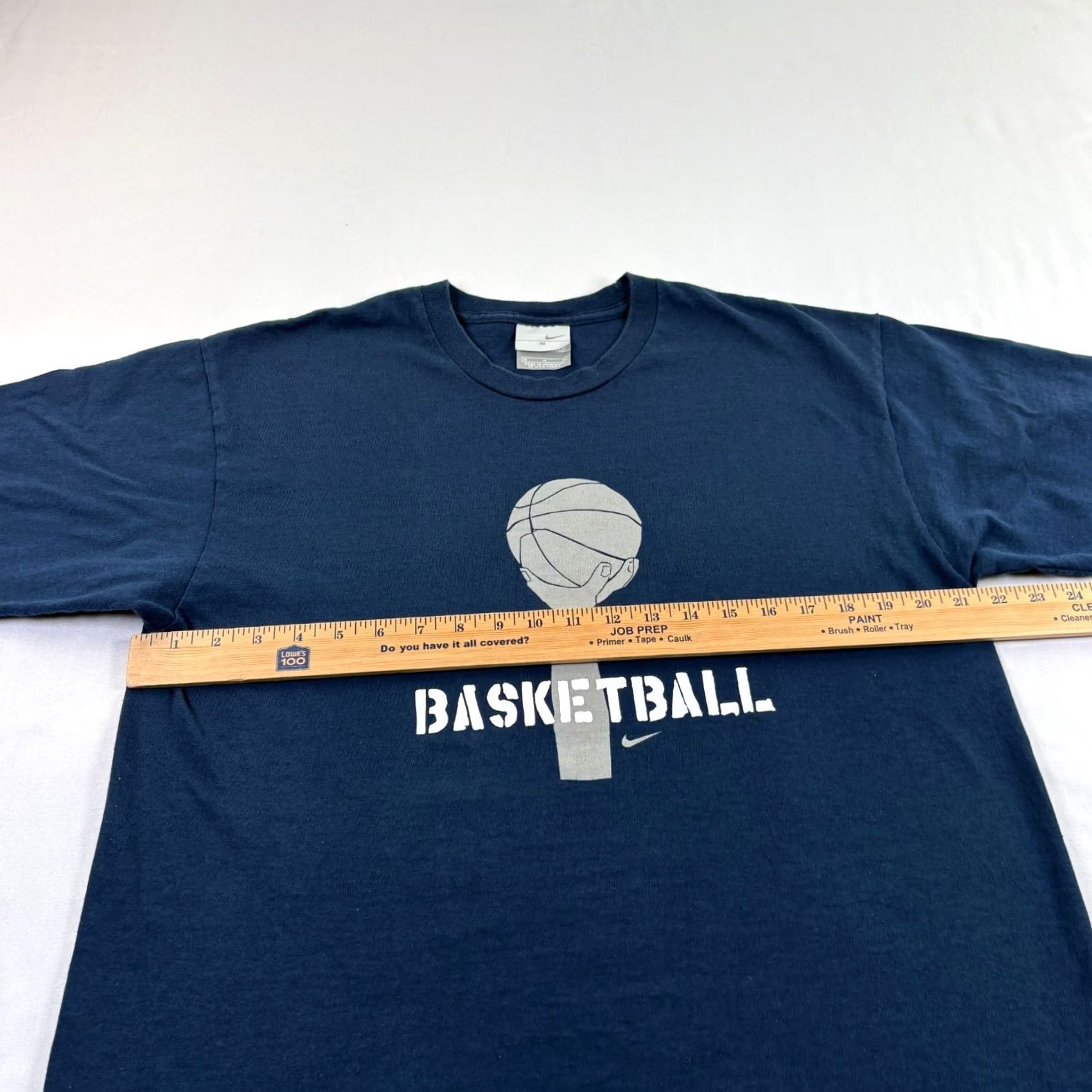 Nike VINTAGE Nike Shirt Mens M Blue Basketball Graphic Crew Neck Y2K Nike Shirt Mens M Blue Basketball Graphic Crew Neck Y2K Size US M / EU 48-50 / 2 - 5 Thumbnail