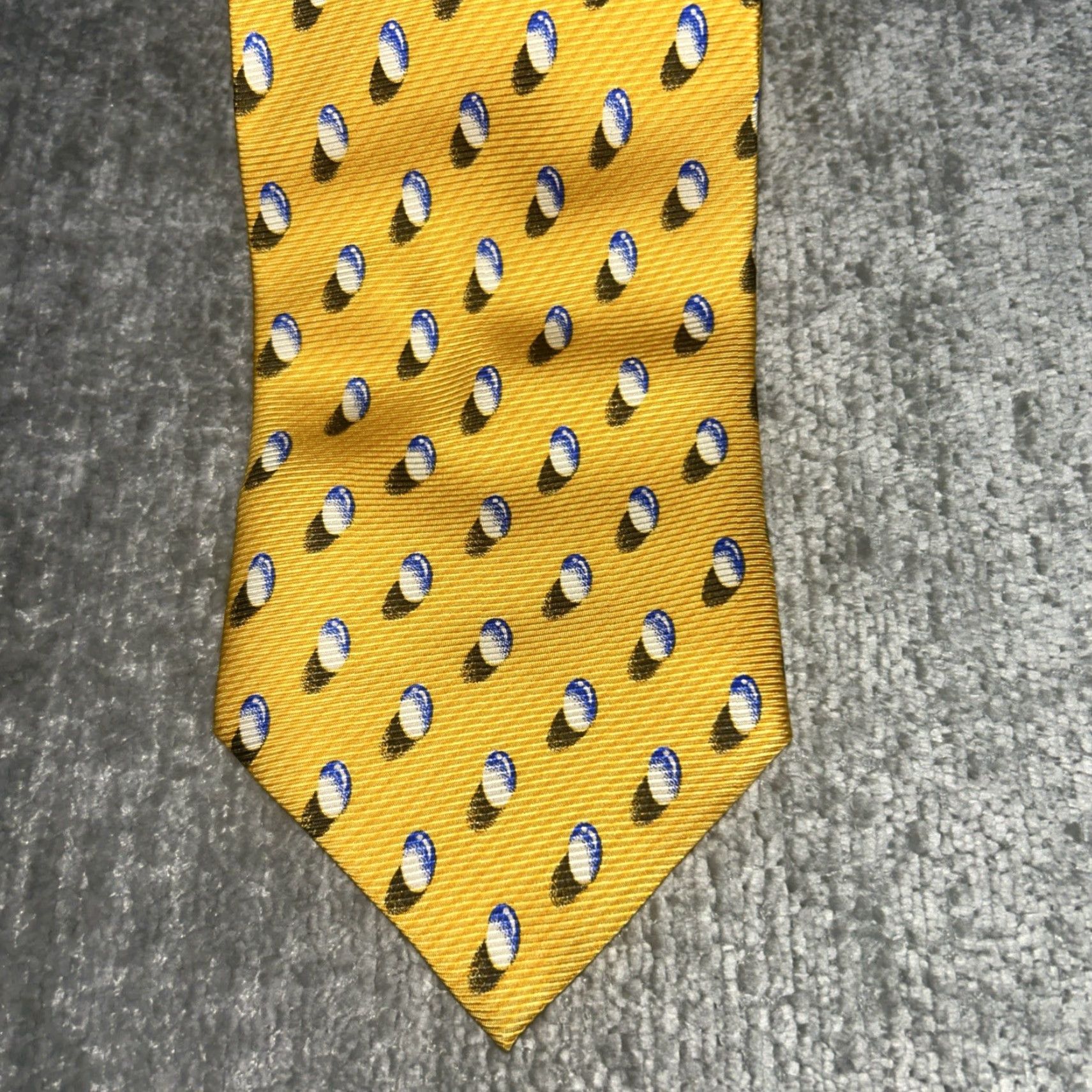 Vintage VINTAGE Luciano Ferre Silk Tie Geometric Yellow 100% Silk Made in Italy Classic 57"-60" Adjustable Men Size ONE SIZE - 2 Thumbnail