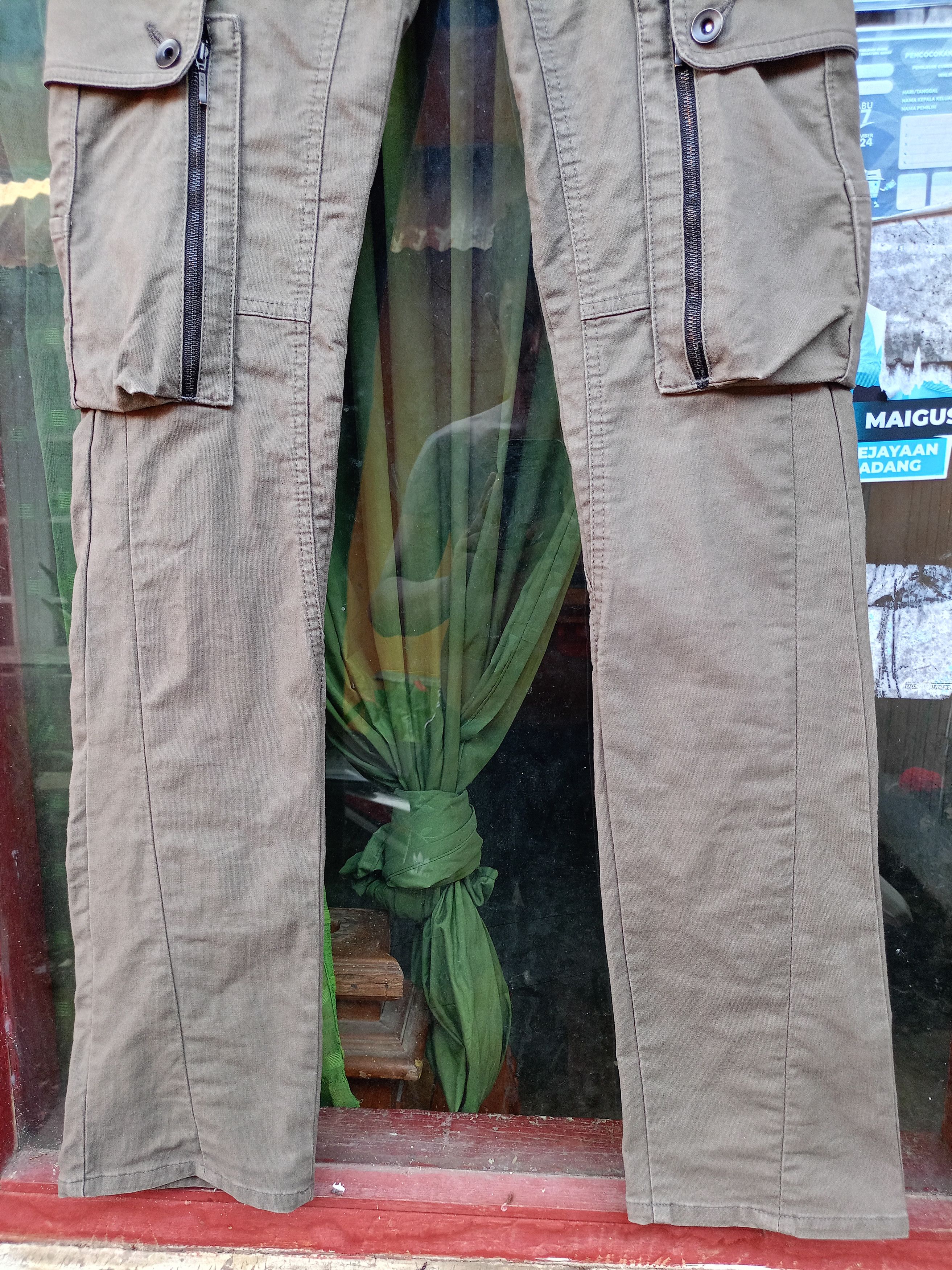 14th Addiction × KMRii × Schlussel Schlussel Cargo Pants Size US 31 - 3 Thumbnail