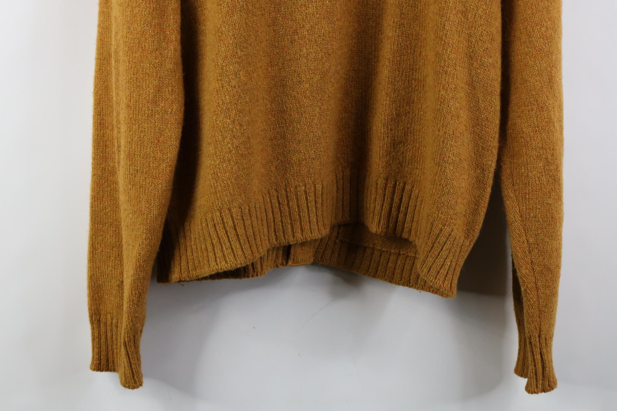 Vintage Vintage 60s Streetwear Cobain Sweater Mustard Yellow USA Size US L / EU 52-54 / 3 - 13 Thumbnail