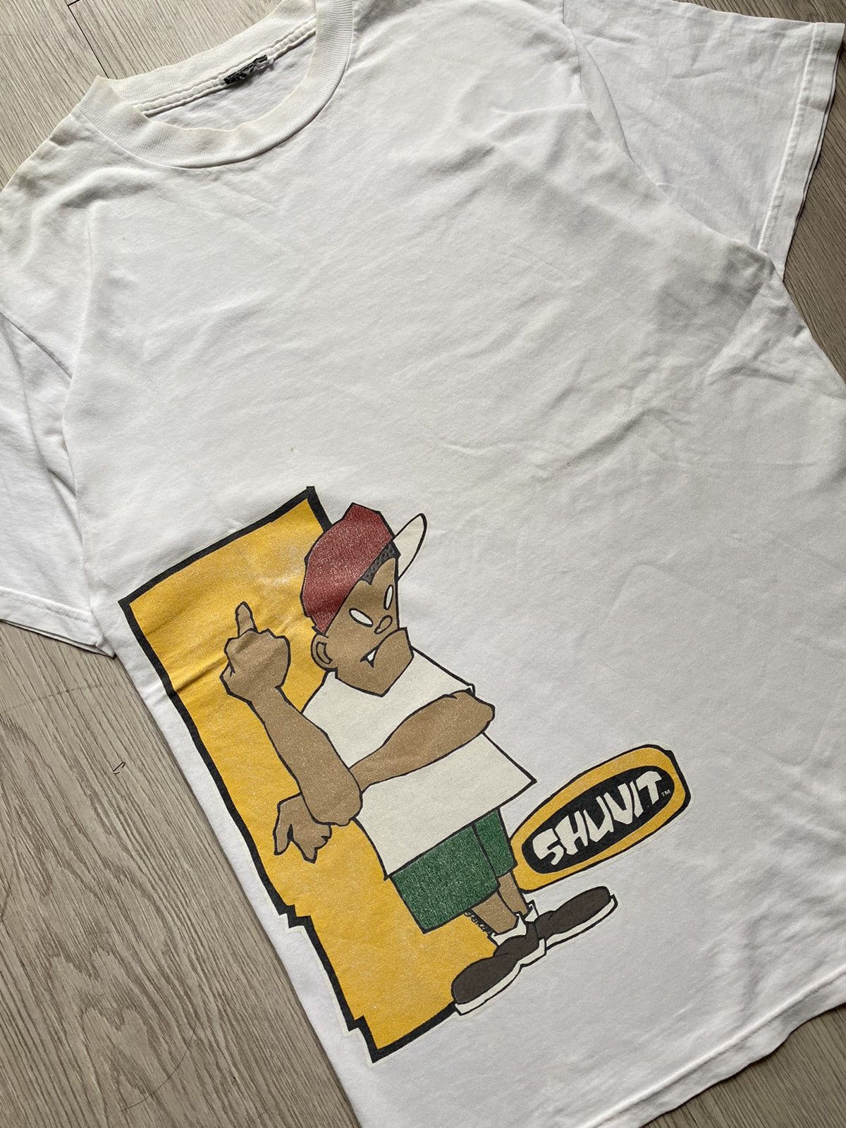 VINTAGE SKATEBOARD SHUVIT