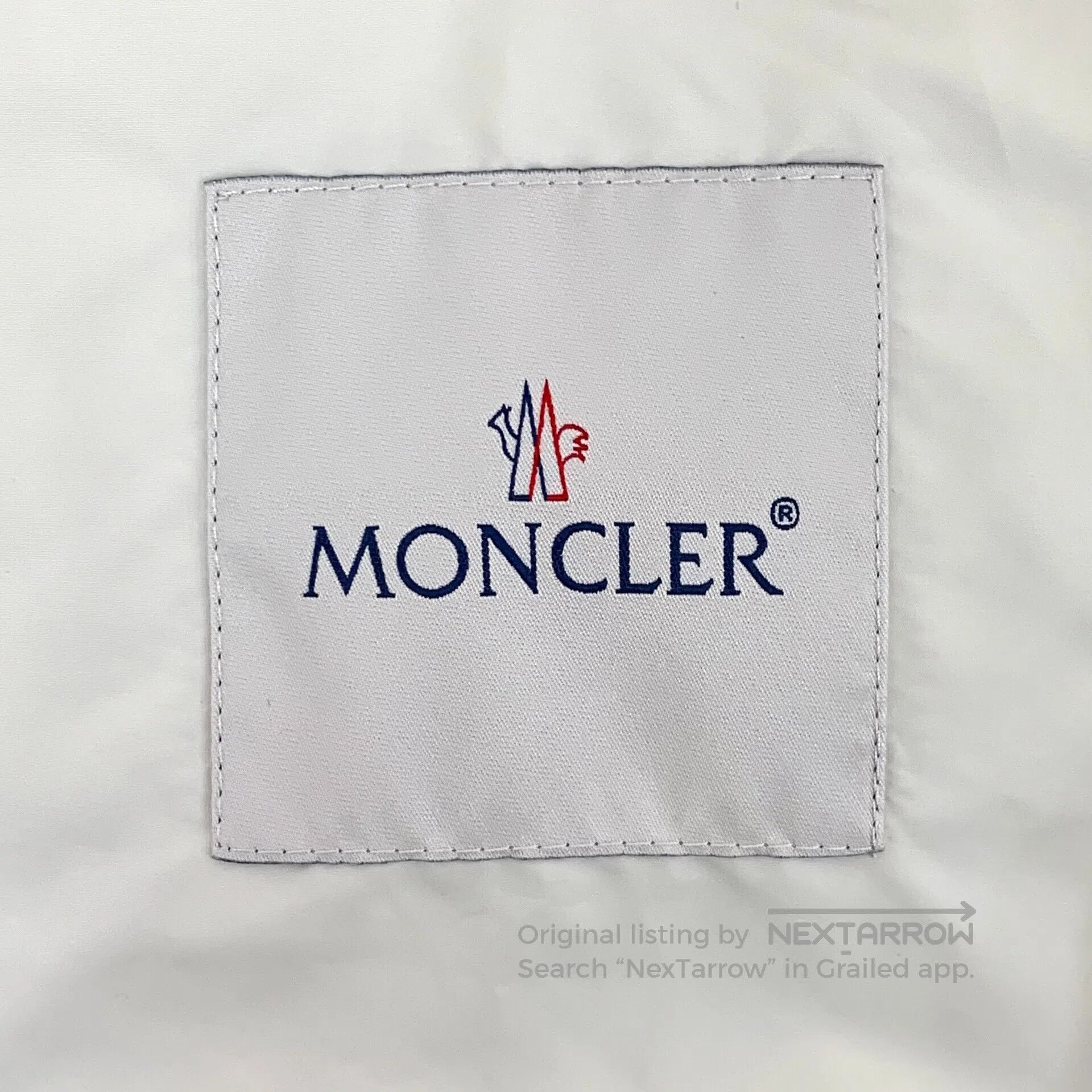 Moncler Moncler White logo patch hooded zipper long sleeve jacket| Size US XS / EU 42 / 0 - 6 Thumbnail