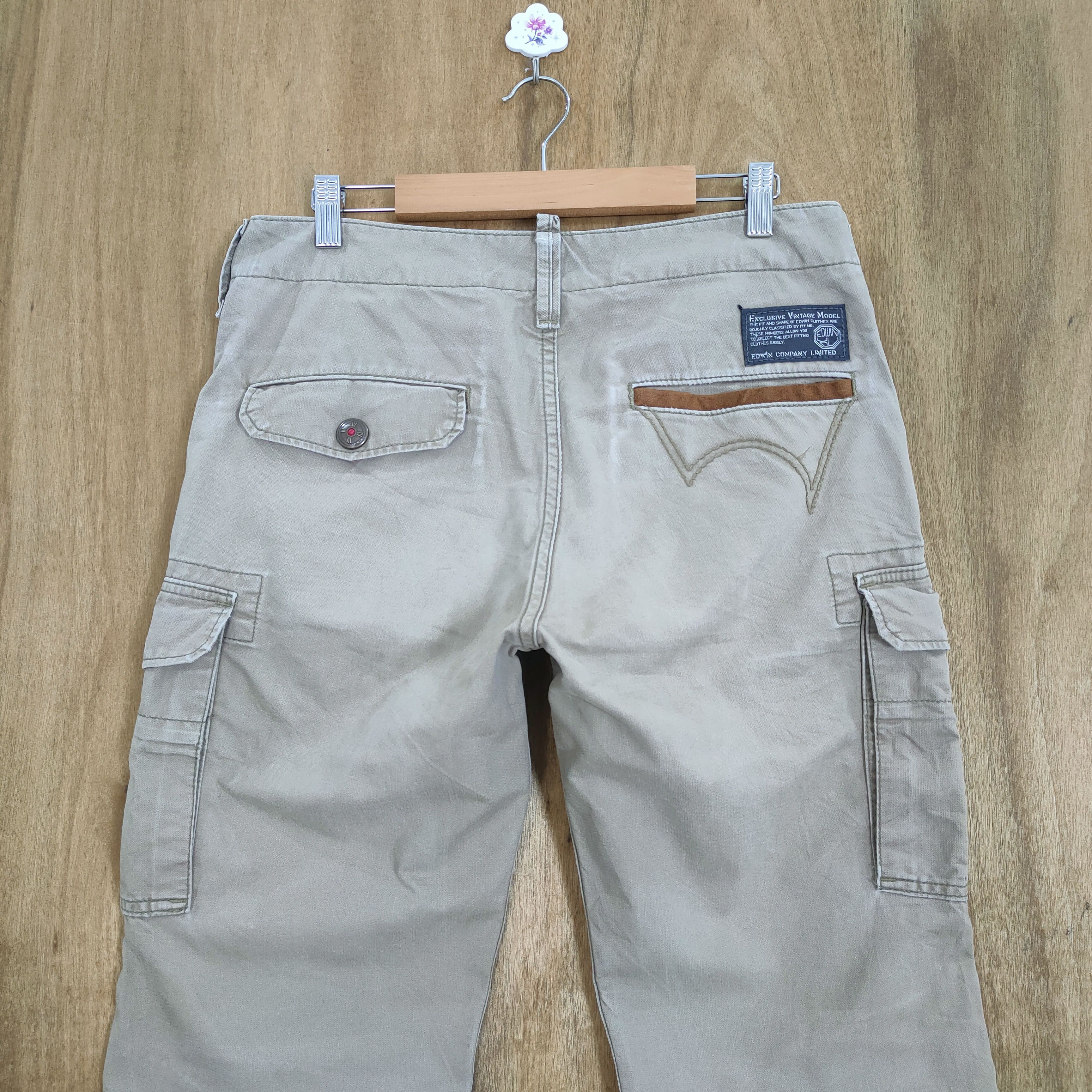 Japanese Brand VINTAGE JAPANESE DISTRESSED KNEE CARGO PANTS Size US 31 - 8 Thumbnail