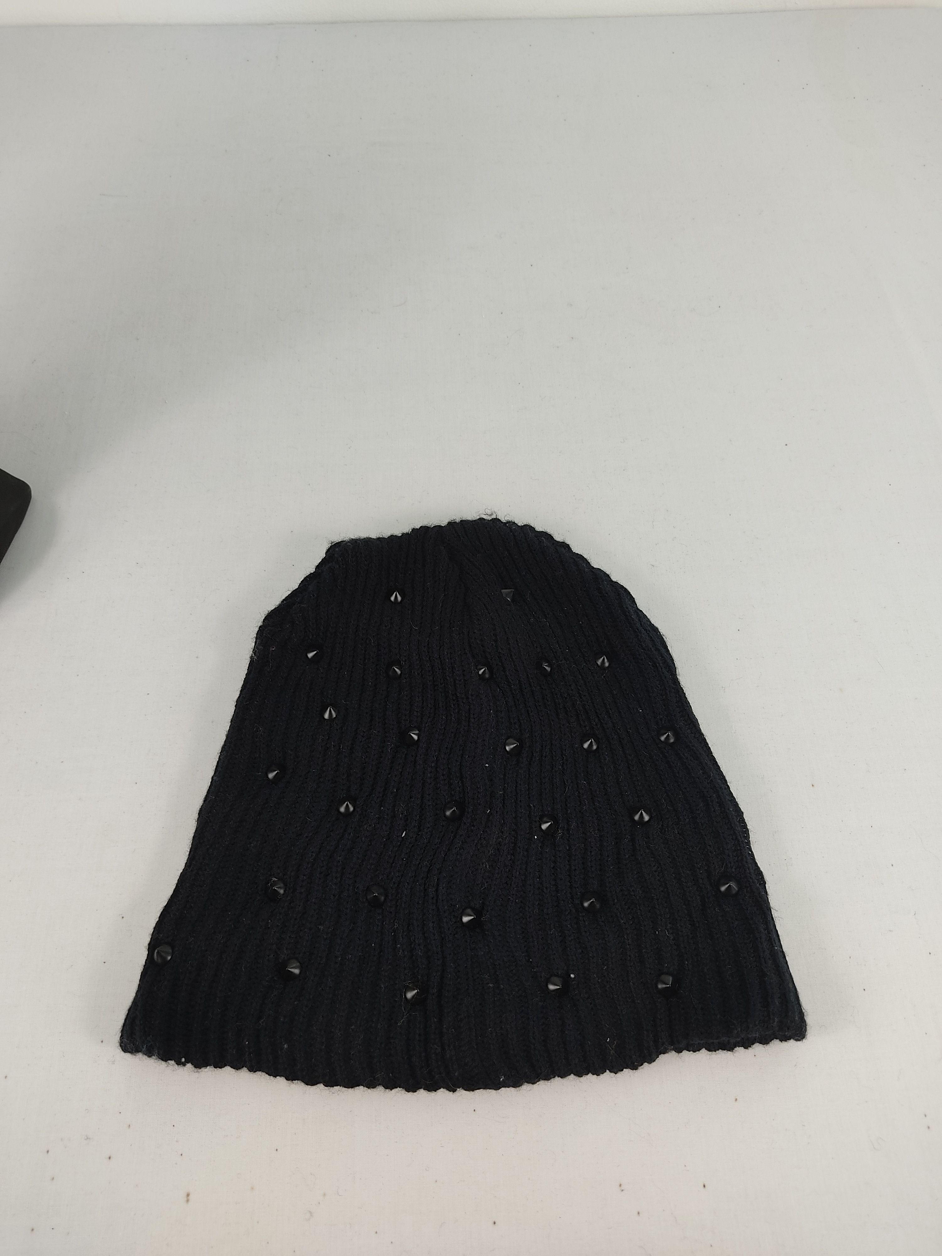 Japanese Brand vintage Japanese Brand Studded Punk Beanie/Snow Hat/Snow Cap Size ONE SIZE - 4 Thumbnail