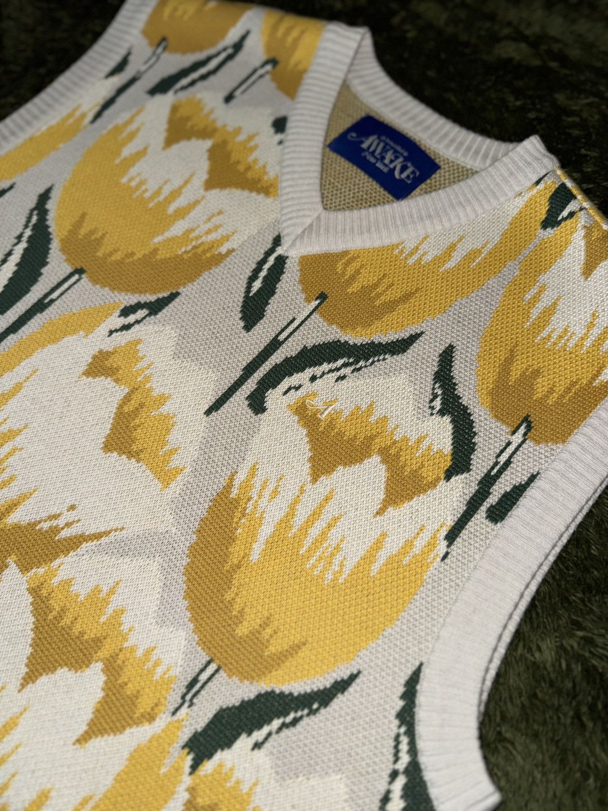 Awake NY [L] Awake NY 21SS Tulip Knit Vest Beige Size US L / EU 52-54 / 3 - 2 Thumbnail