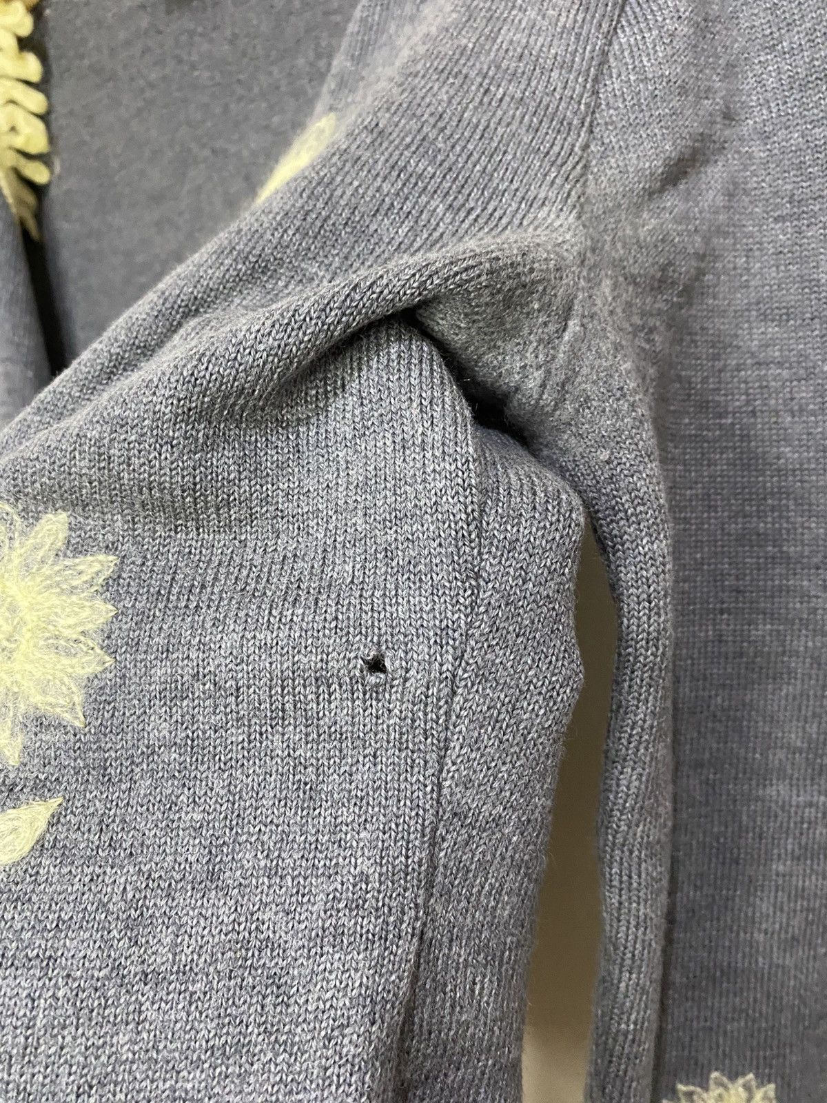 Moschino × Vintage Moschino Women’s Cardigan SunFlower Size M / US 6-8 / IT 42-44 - 6 Thumbnail
