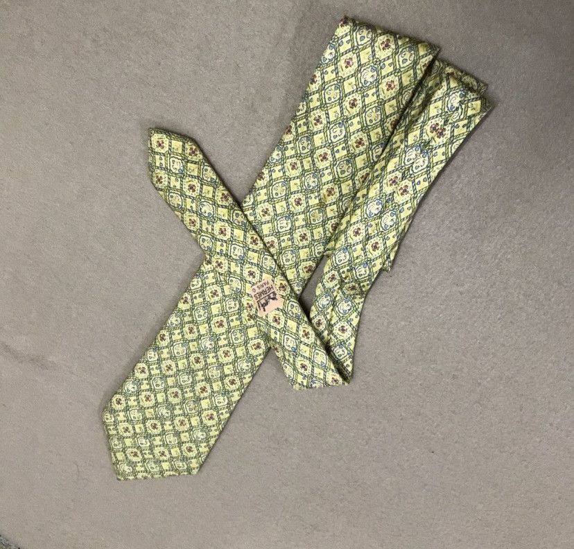 Burberry × Dior × Hermes (Hermes, Dior, and Burberrys) Combo tie luxury collection Size ONE SIZE - 2 Thumbnail