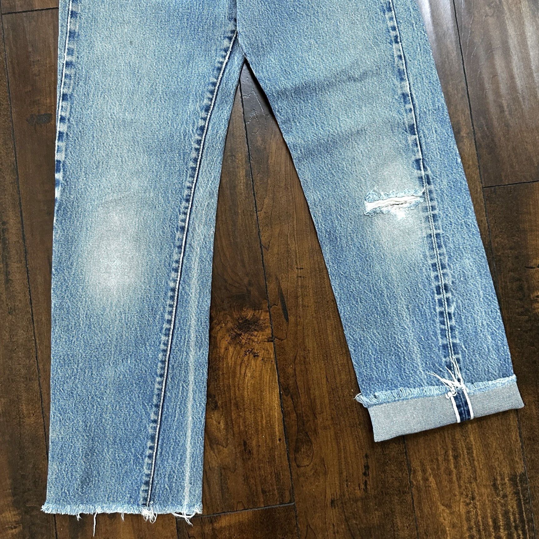 Levi's VINTAGE Levi's 501 XX Jeans 27x36 Blue Distressed 80s USA Mens Size US 27 - 3 Thumbnail