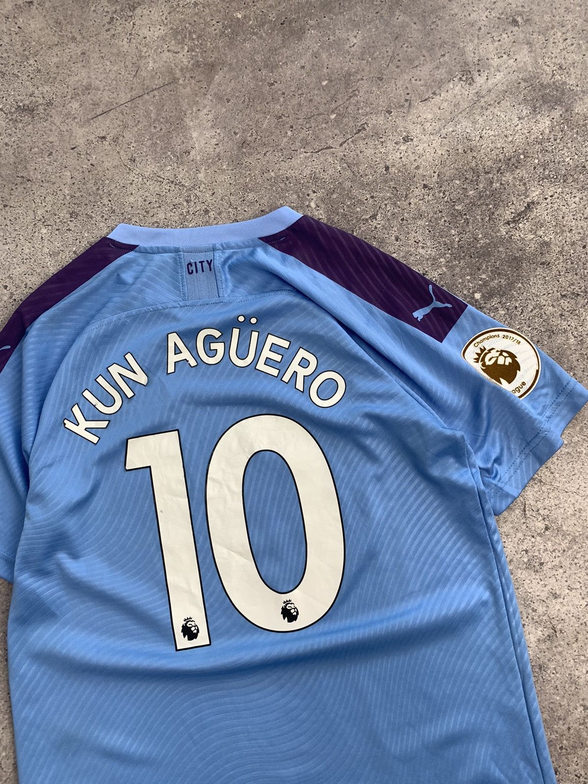 Vintage Vintage Y2K blockcore Fc ManCity sportswear Jersey KunAguero Size US L / EU 52-54 / 3 - 12 Thumbnail