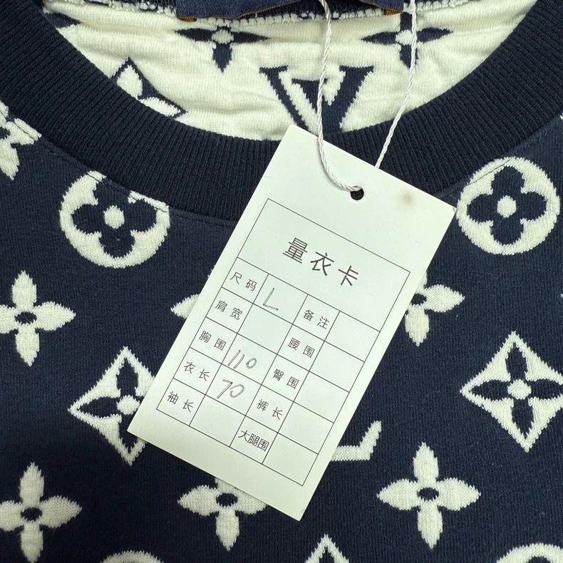 Louis Vuitton Louis Vuitton Full jacquard logo sweatshirt Size US L / EU 52-54 / 3 - 5 Thumbnail