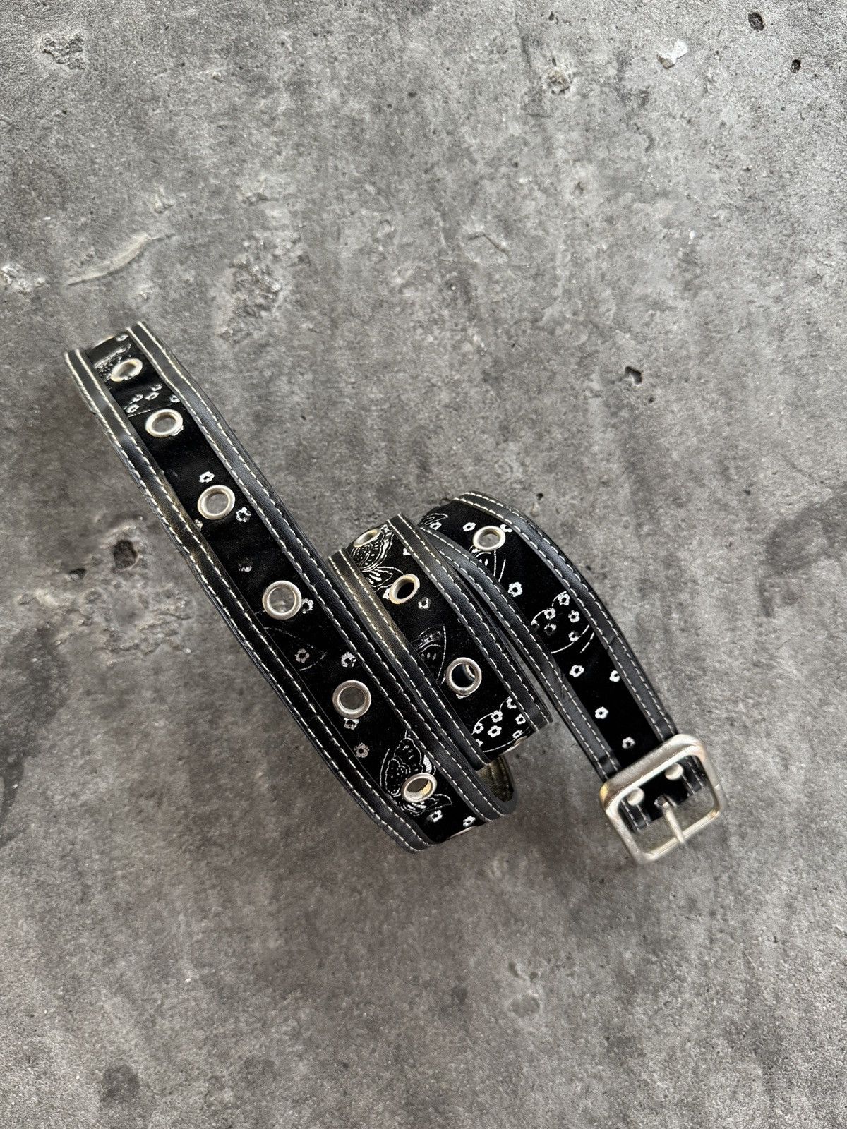 Japanese Brand Vintage Studded With One Prong Belt Size ONE SIZE - 4 Thumbnail