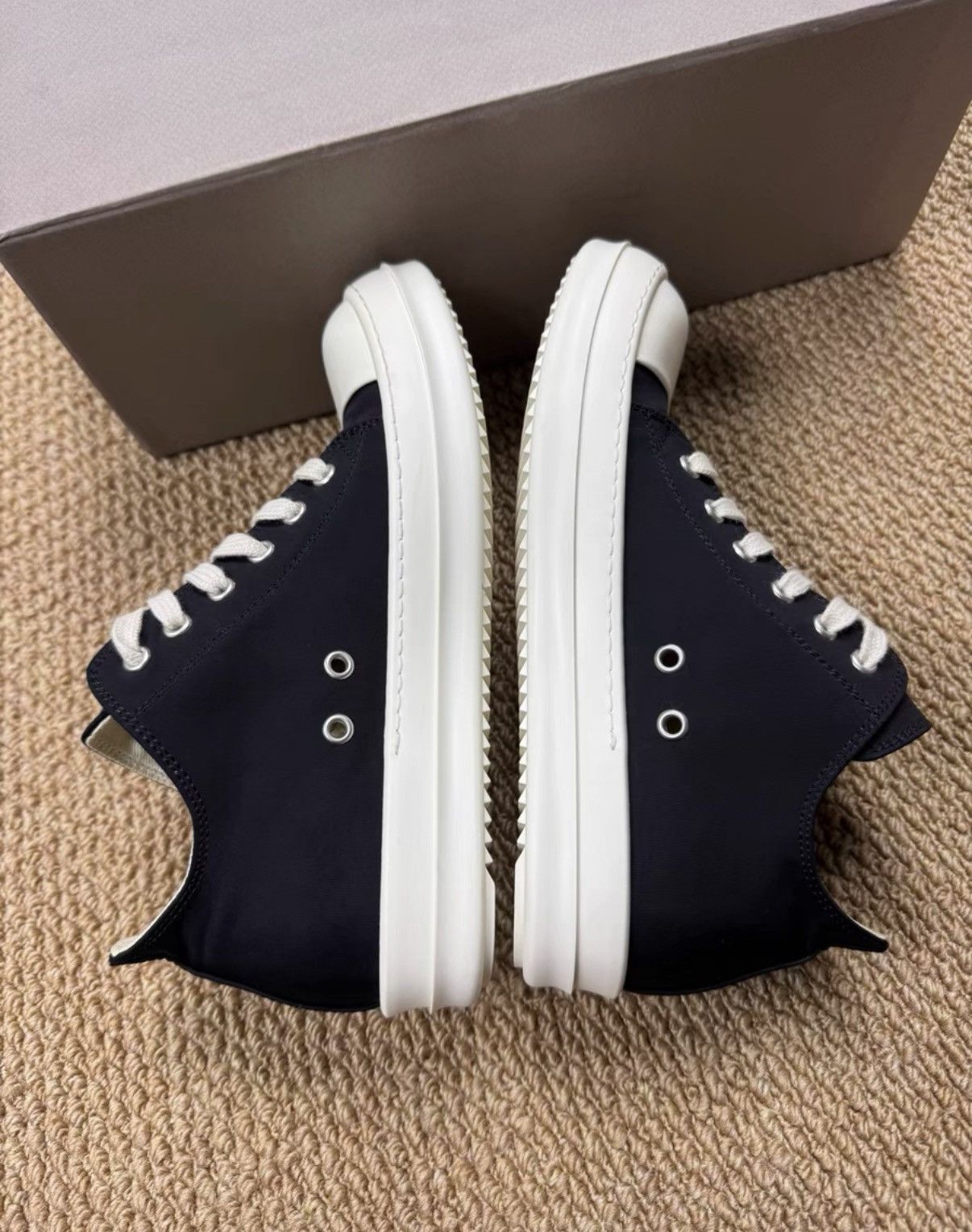 Rick Owens Rick Owens DRKSHDW Women's Low Top Ramones K37 Size US 7 / IT 37 - 5 Thumbnail