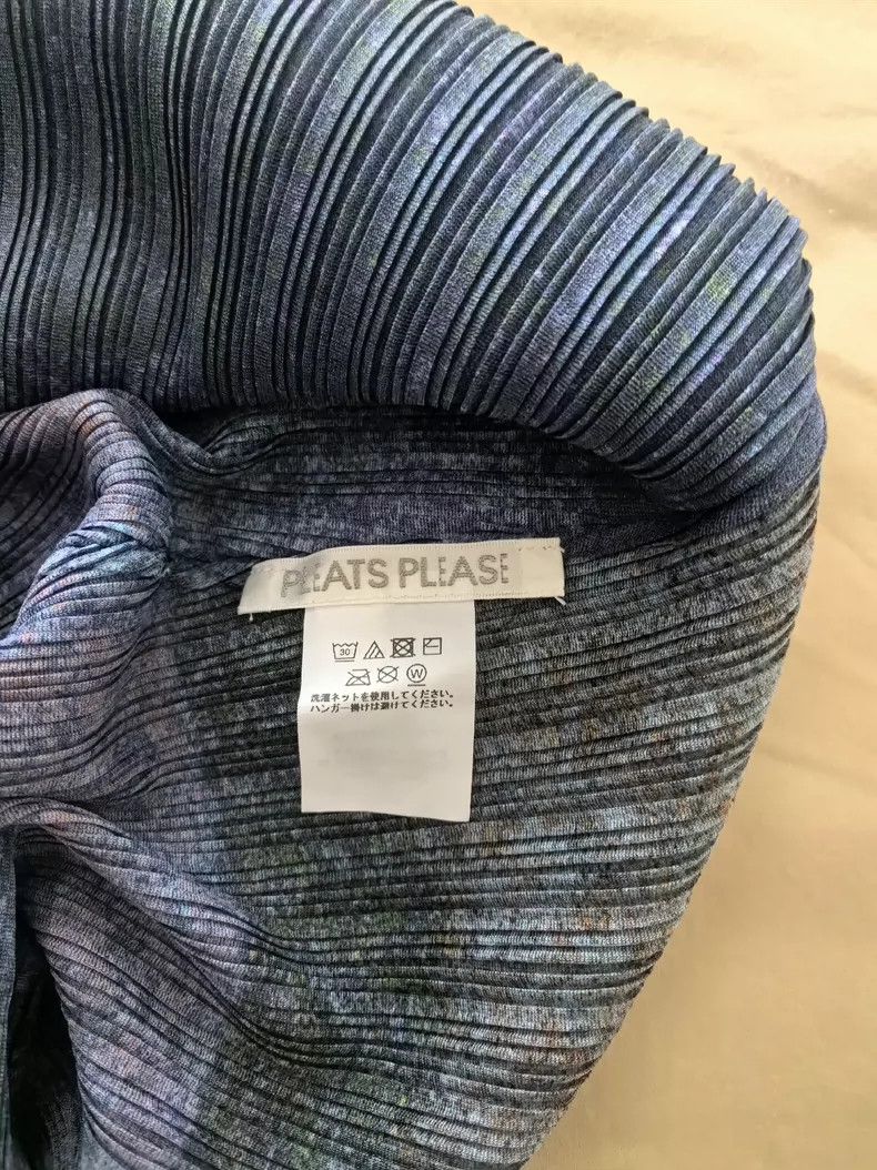 Issey Miyake Issey Miyake Blue pleated long-sleeved shirt Size L / US 10 / IT 46 - 5 Thumbnail