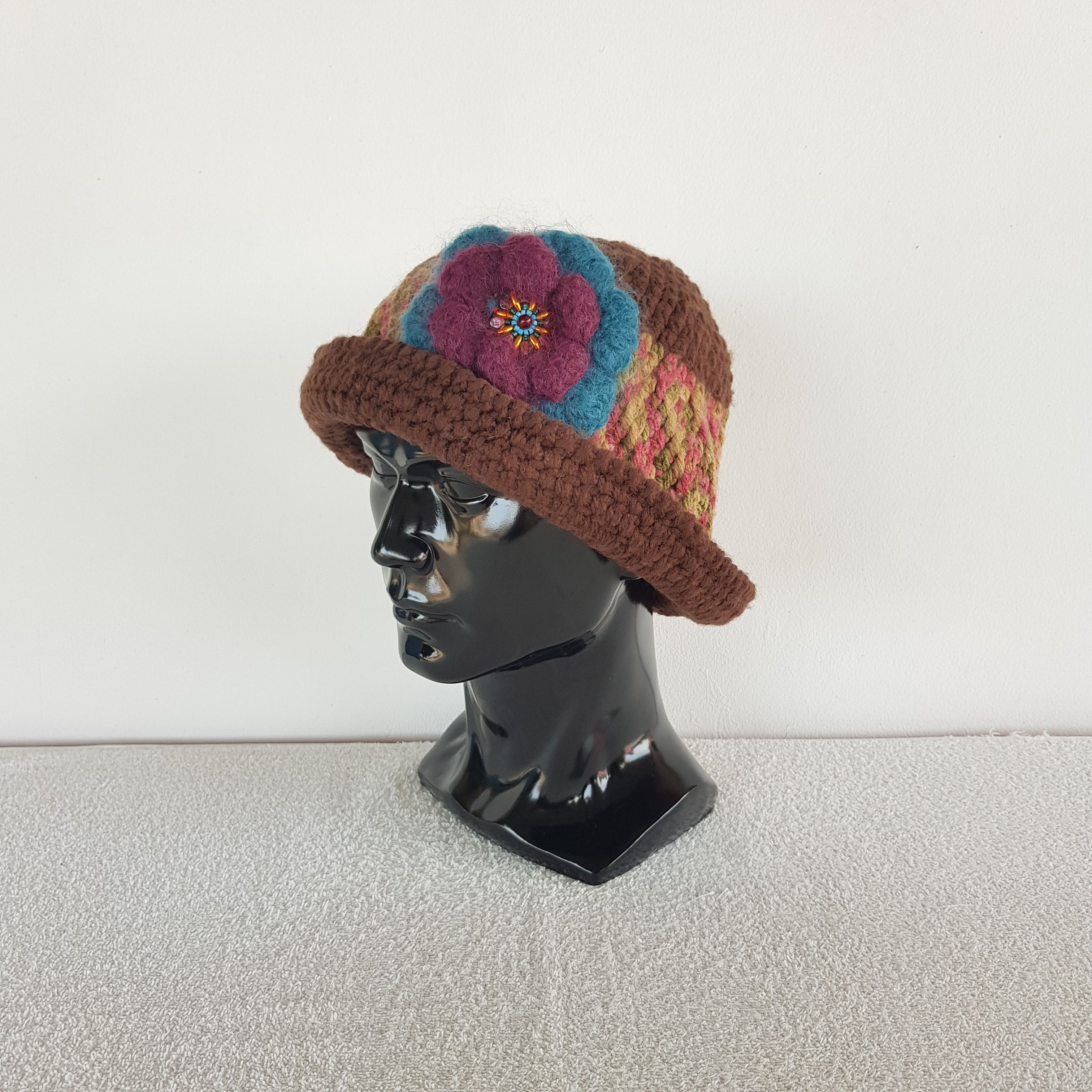 Japanese Brand Vintage Unknown Japanese Brand Beanie Knit Crochet Snow Caps Size ONE SIZE - 1 Thumbnail