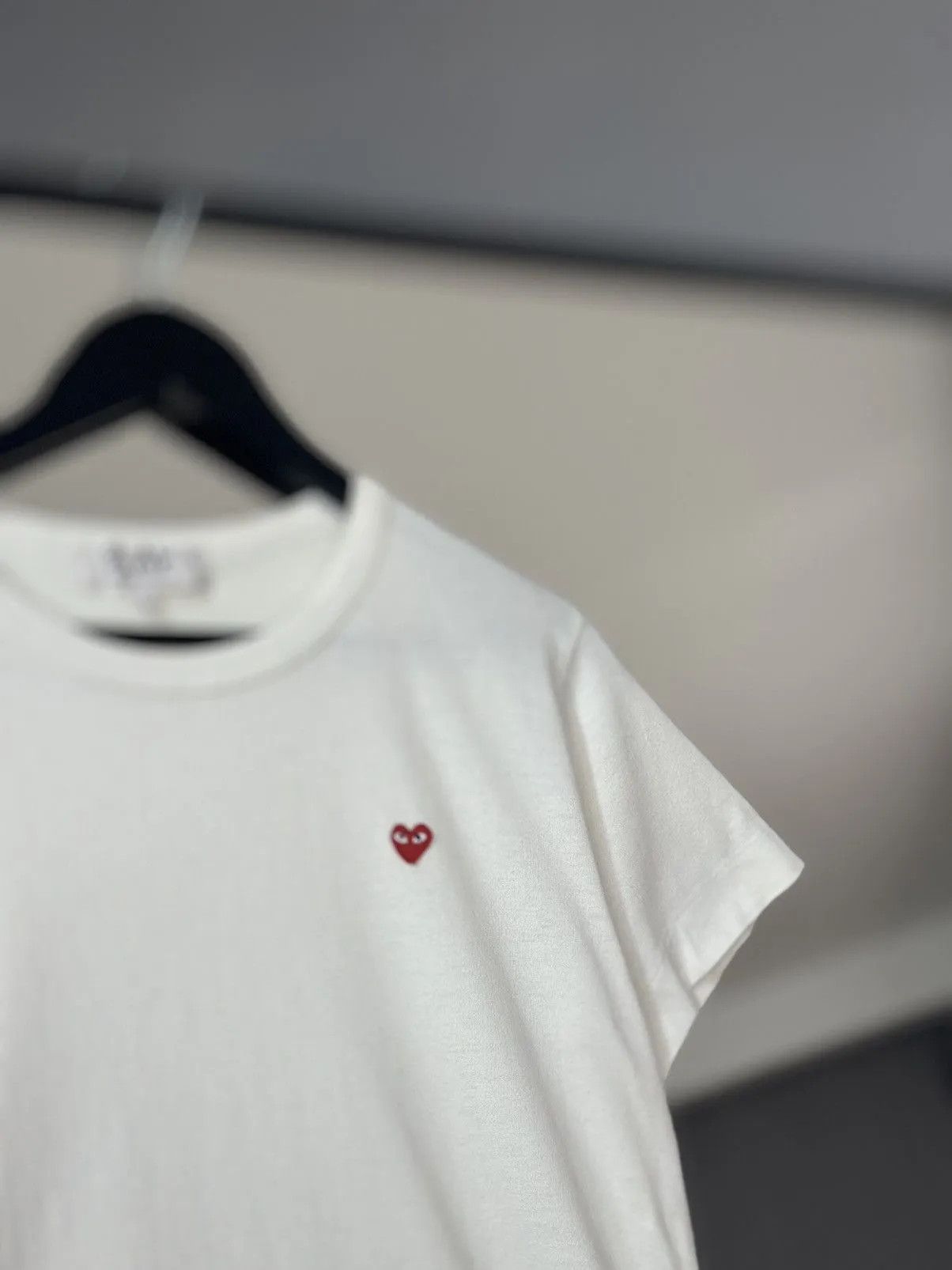 Other Comme des Garcons PLAY CDG Heart With Blue Eyes T-shirt Size L / US 10 / IT 46 - 6 Thumbnail