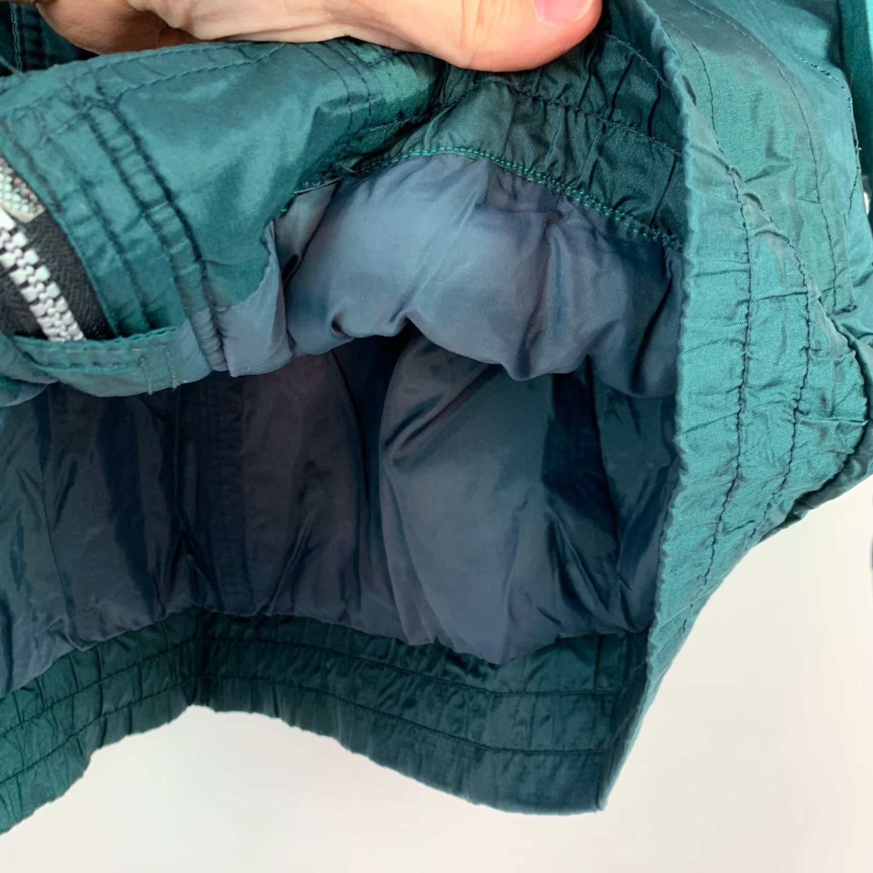 Vintage VINTAGE Extreme Limit Green Ski Winter Jacket Coat L Adult Large Nylon Puffer 80s 90s Mens Womens Boys Girls Size US L / EU 52-54 / 3 - 7 Thumbnail