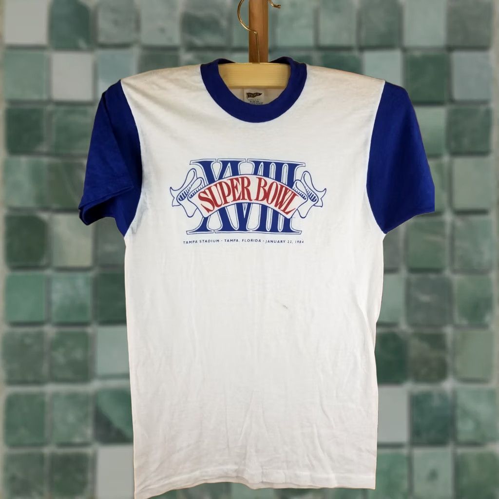 Vintage VINTAGE 84' SUPER BOWL TAMPA BAY FLORIDA SINGLE STITCH T-SHIRT M FIT SMALL WHITE Size US M / EU 48-50 / 2 - 1 Thumbnail