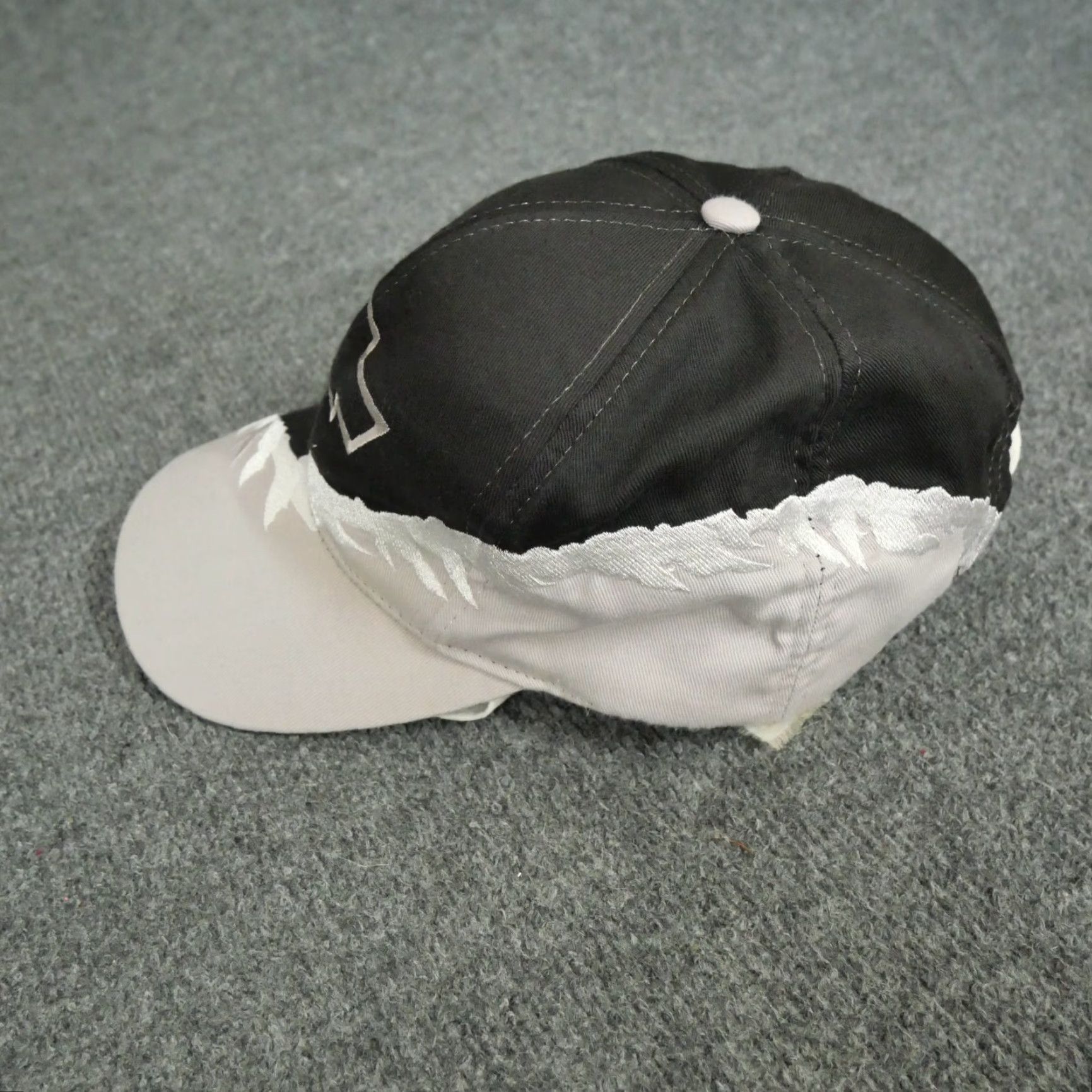 Vintage VINTAGE Chevy Hat Adult Mens Black Grey Strap Back Saw Tooth Rip 90s Y2K Snapback One Size Black Mens Vintage 90s Size ONE SIZE - 4 Thumbnail