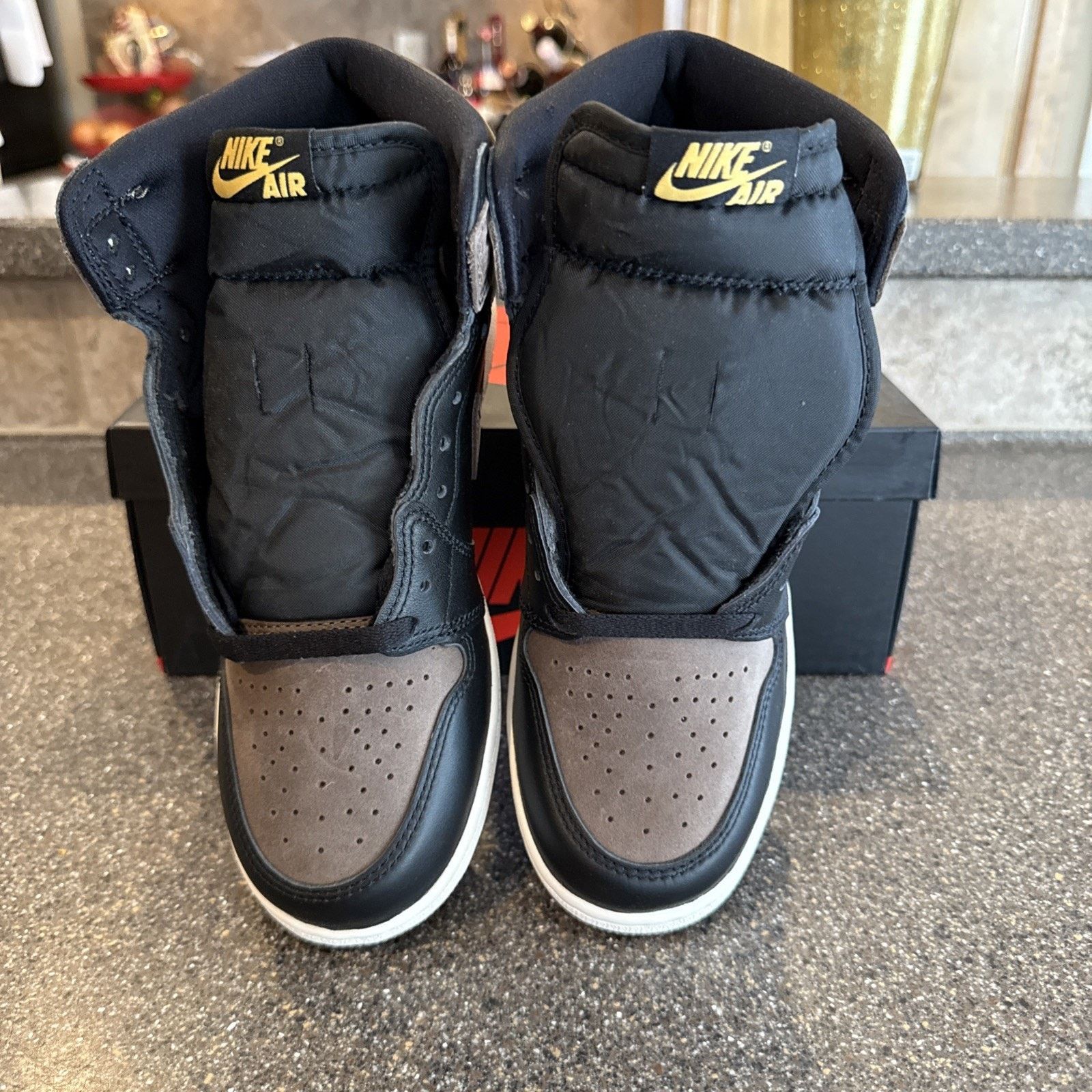 Nike Air Jordan 1 Retro High OG Palomino GS FD1437-020 Sz 7Y/8.5 Size US 7 / EU 40 - 4 Thumbnail