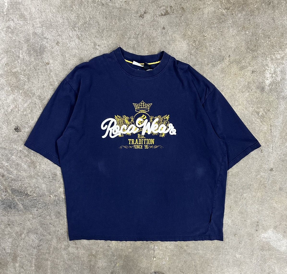Rocawear Crazy Y2K Rocawear Embroidered Logo Sweatshirt Size US XXL / EU 58 / 5 - 1 Thumbnail