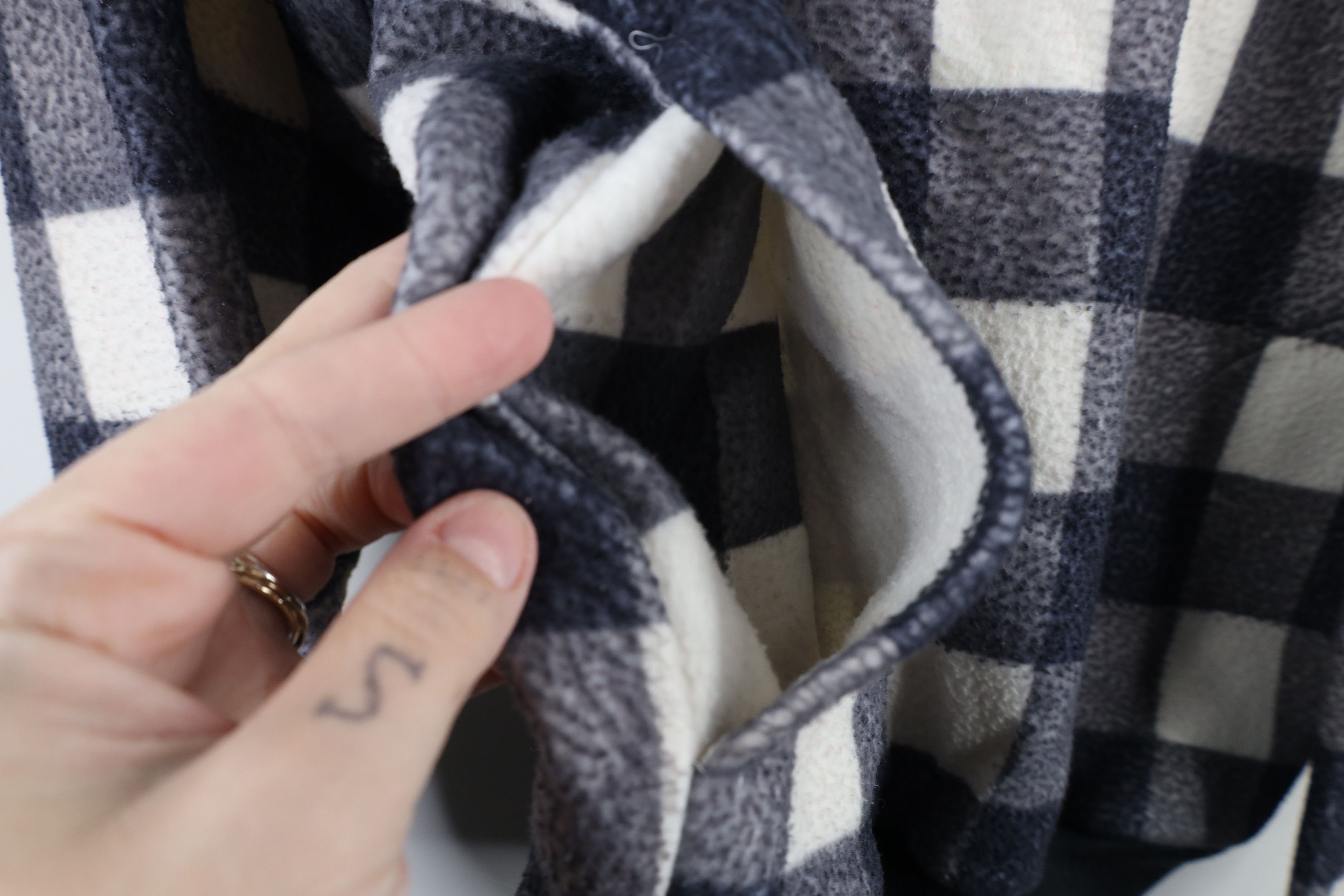 Vintage Vintage 90s Streetwear Fleece Pullover Sweater Plaid Size L / US 10 / IT 46 - 5 Thumbnail