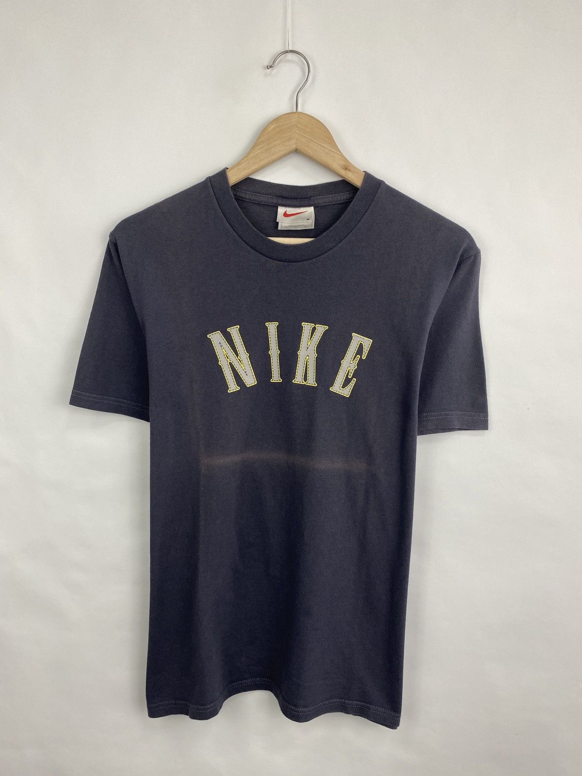 Nike 🇺🇸 Vintage 90s Nike T-Shirt Rare Retro Hype Y2K Size US S / EU 44-46 / 1 - 3 Thumbnail