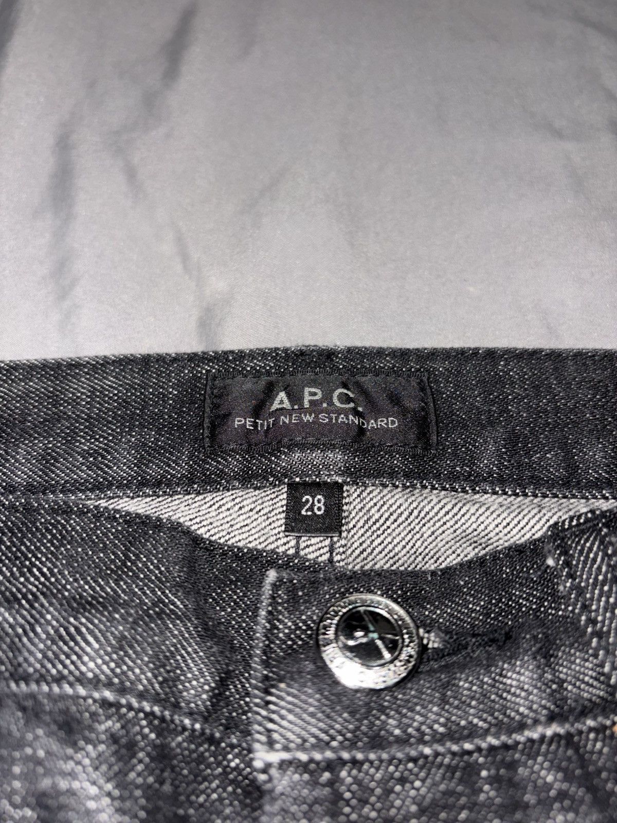 A.P.C. 28 APC Petit New Standard Black Raw Denim Jeans avant garde Size US 28 / EU 44 - 3 Thumbnail