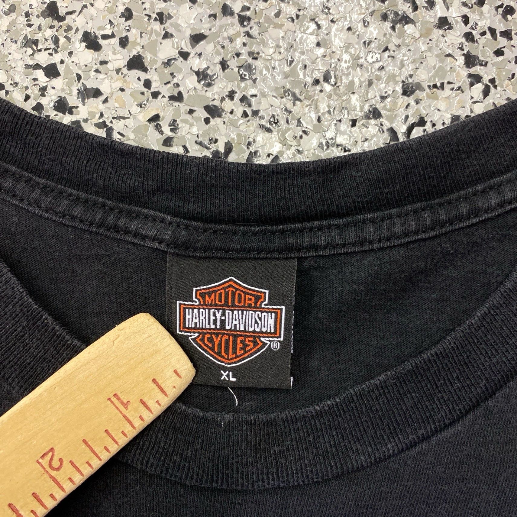 Harley Davidson VINTAGE Harley-Davidson T Shirt Adult XL Black Montreal Mens Crew Neck Short Sleeve Graphic Print Double-Sided 2000s Y2K Size US XL / EU 56 / 4 - 2 Thumbnail