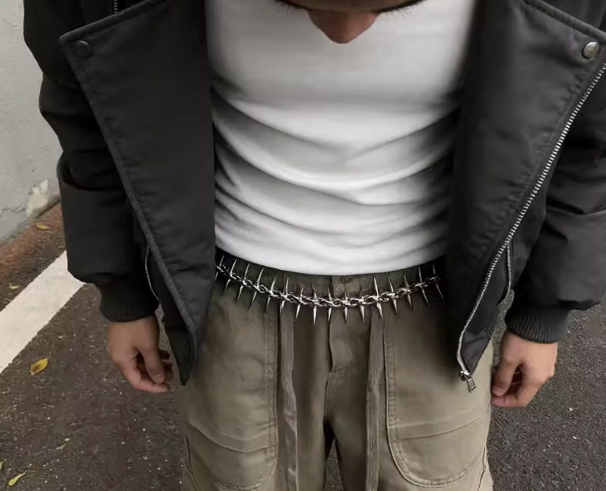 Japanese Brand Retro punk streetweary y2k spike pants pocket wallet chain Size ONE SIZE - 5 Thumbnail