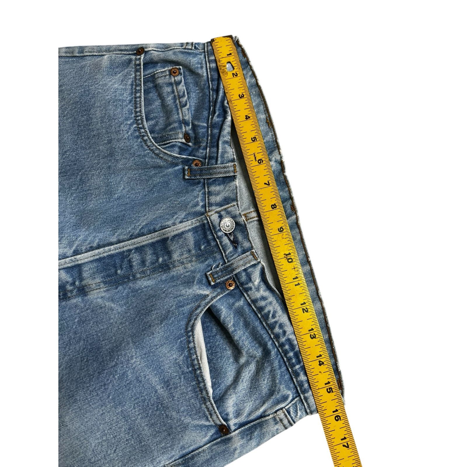Levi's Vintage 80s Levis 501 Jeans Mens 32x30 Blue Denim distress Size US 32 / EU 48 - 7 Thumbnail
