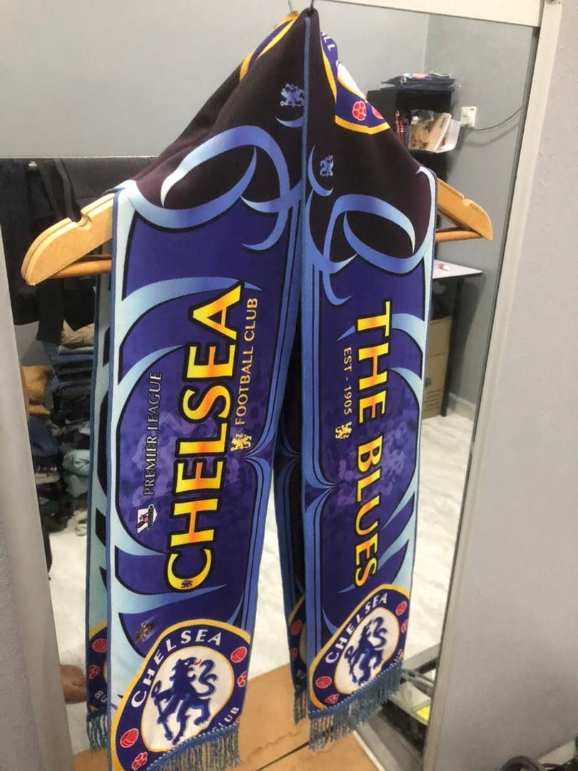 Chelsea Soccer Chelsea FC Scarf / Muffler / Neckwear Size ONE SIZE - 2 Thumbnail